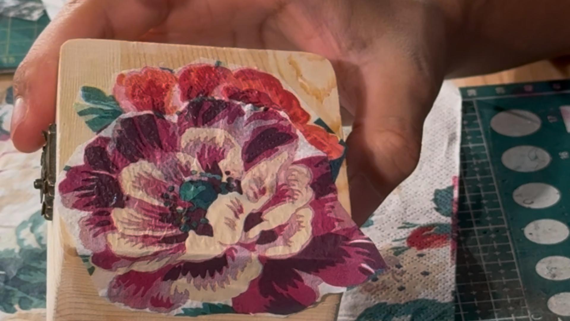 Decoupage Workshop by artwerkx - Thumbnail 7