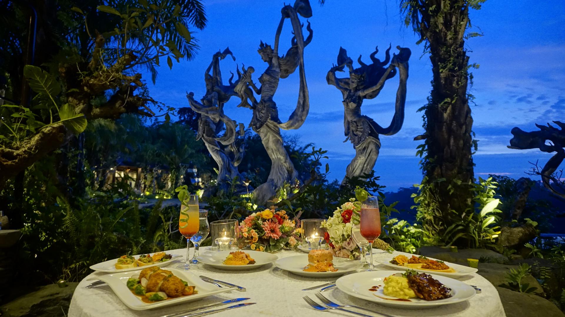 Taman Dedari Restaurant Dining Experience in Ubud - Thumbnail 4