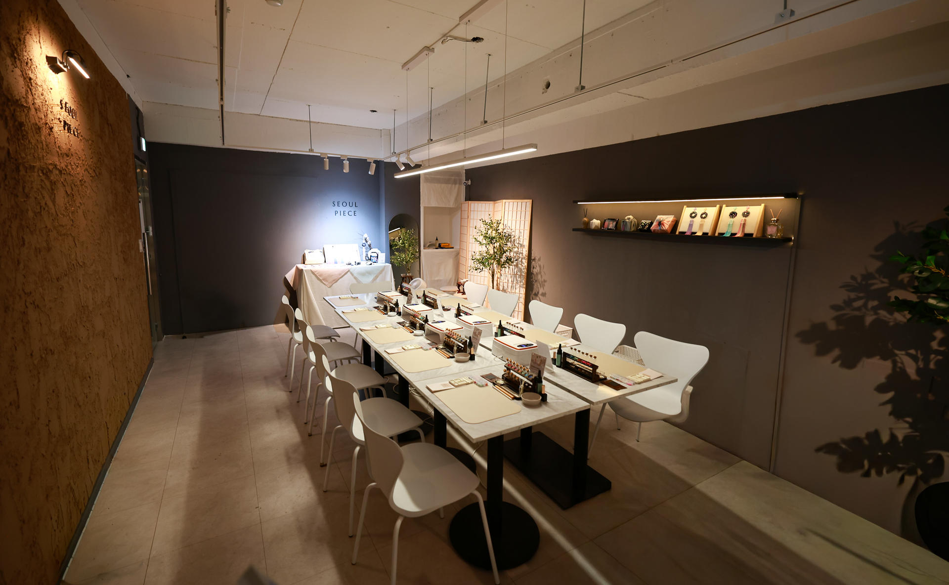 Seoul: Traditional Mother-of-Pearl Craft Workshop in Myeongdong - Thumbnail 23