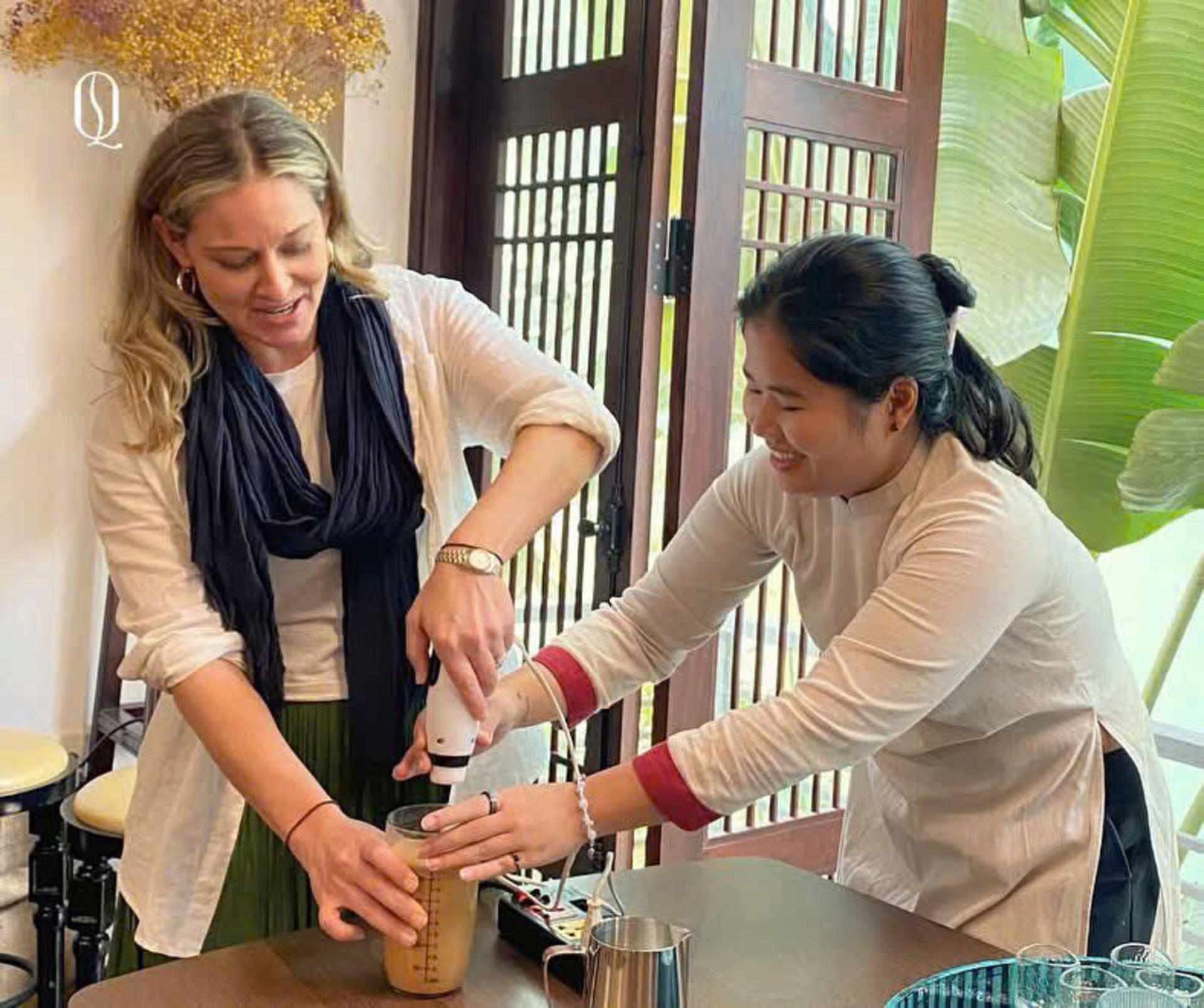 Vietnamese Coffee Workshop by Rose Kitchen in Ha Noi - Thumbnail 8