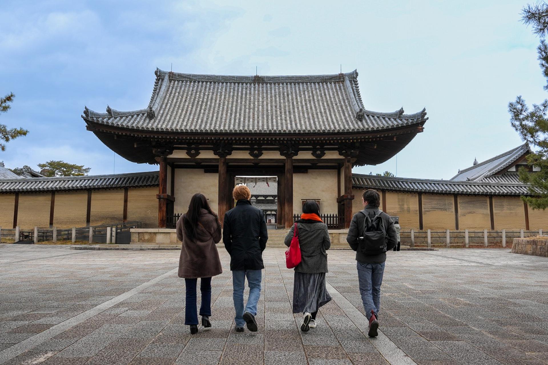 1-Day Nara & Osaka Private Highlights Day Tour  - Thumbnail 9