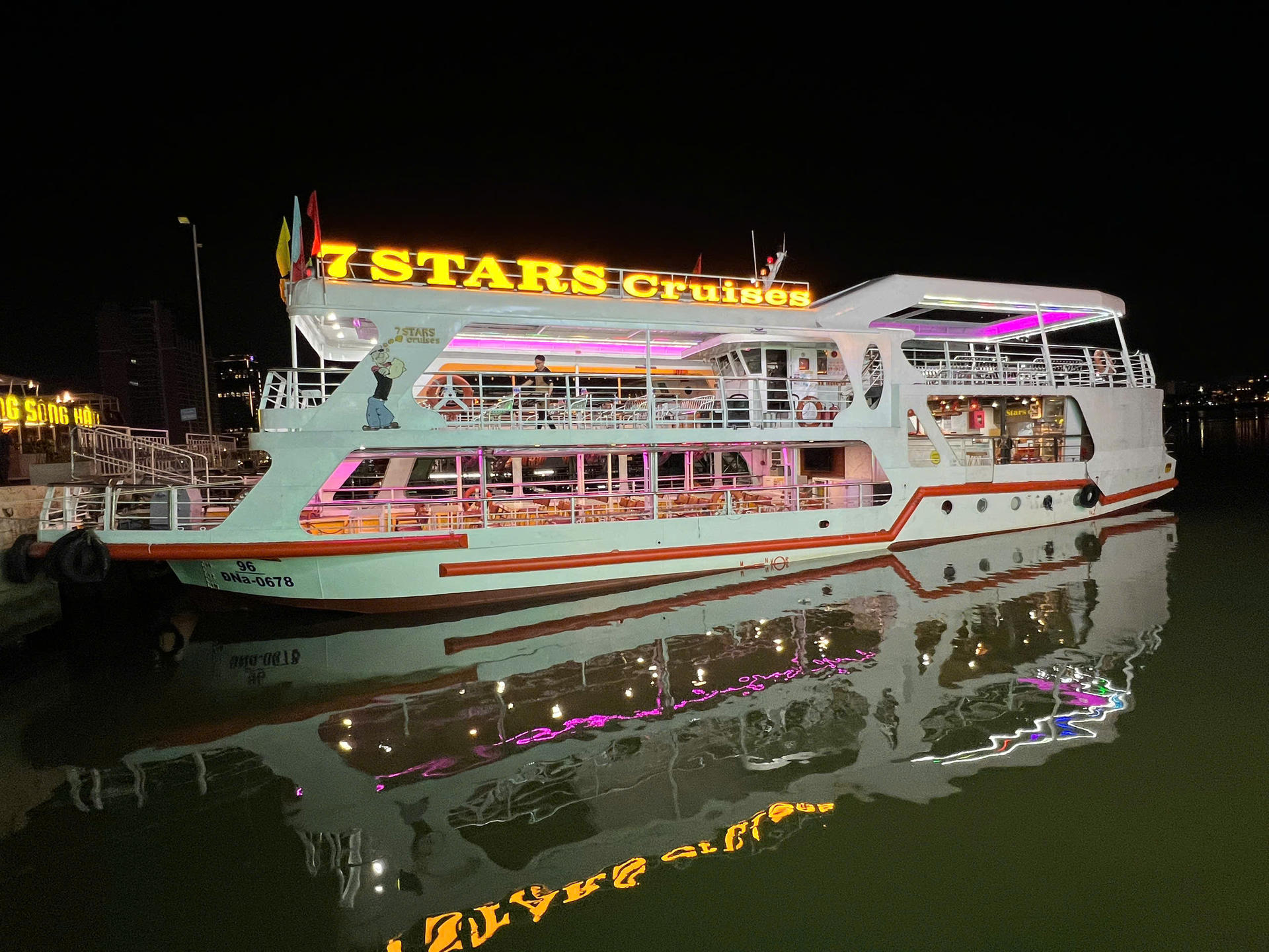 Explore Han River by Night by 7STARS Cruise Da Nang - Image 1