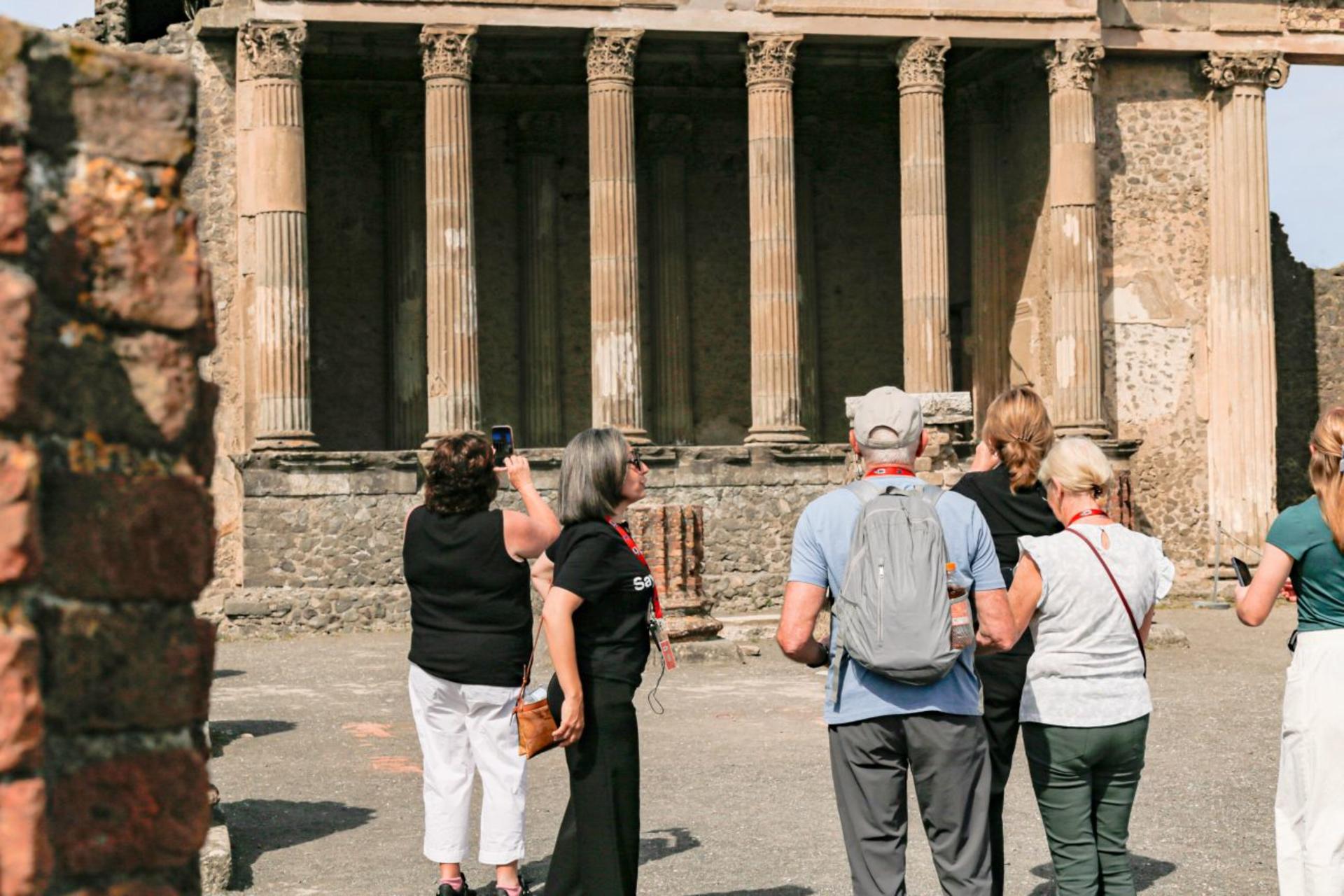 Pompeii Skip-the-line Guided Tour from Sorrento - Thumbnail 5