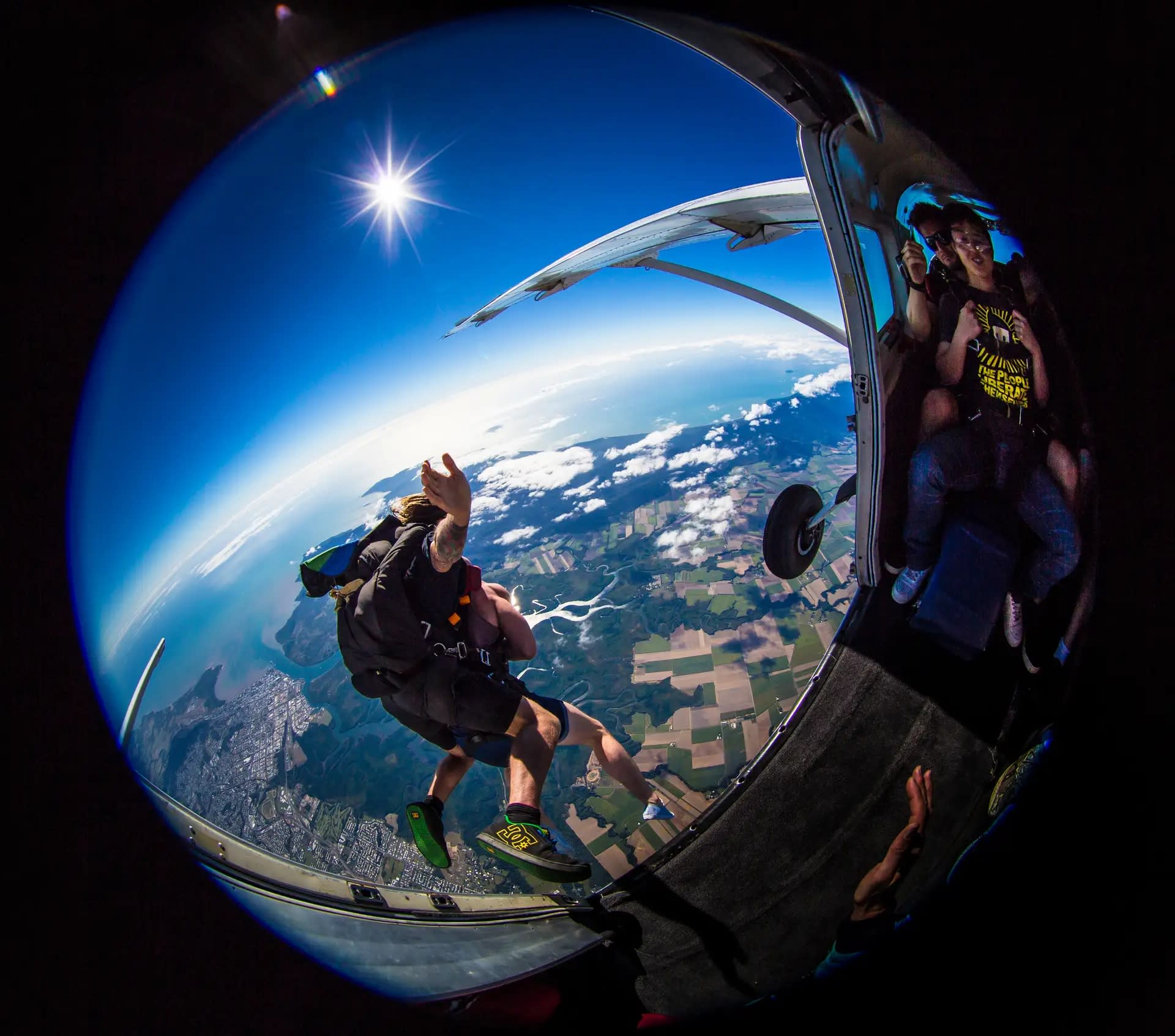 Cairns Tandem Skydive Experience  - Thumbnail 4