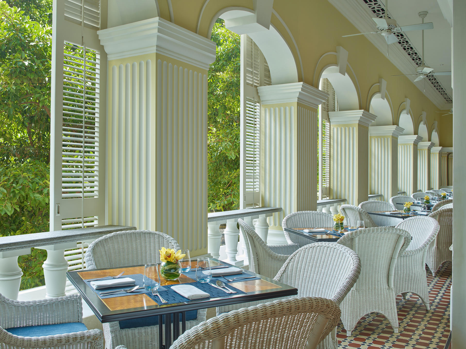 Artyzen Grand Lapa Macau | Cafe Bela Vista | Dinner Buffet, Dinner Set, Afternoon Tea - Image 1