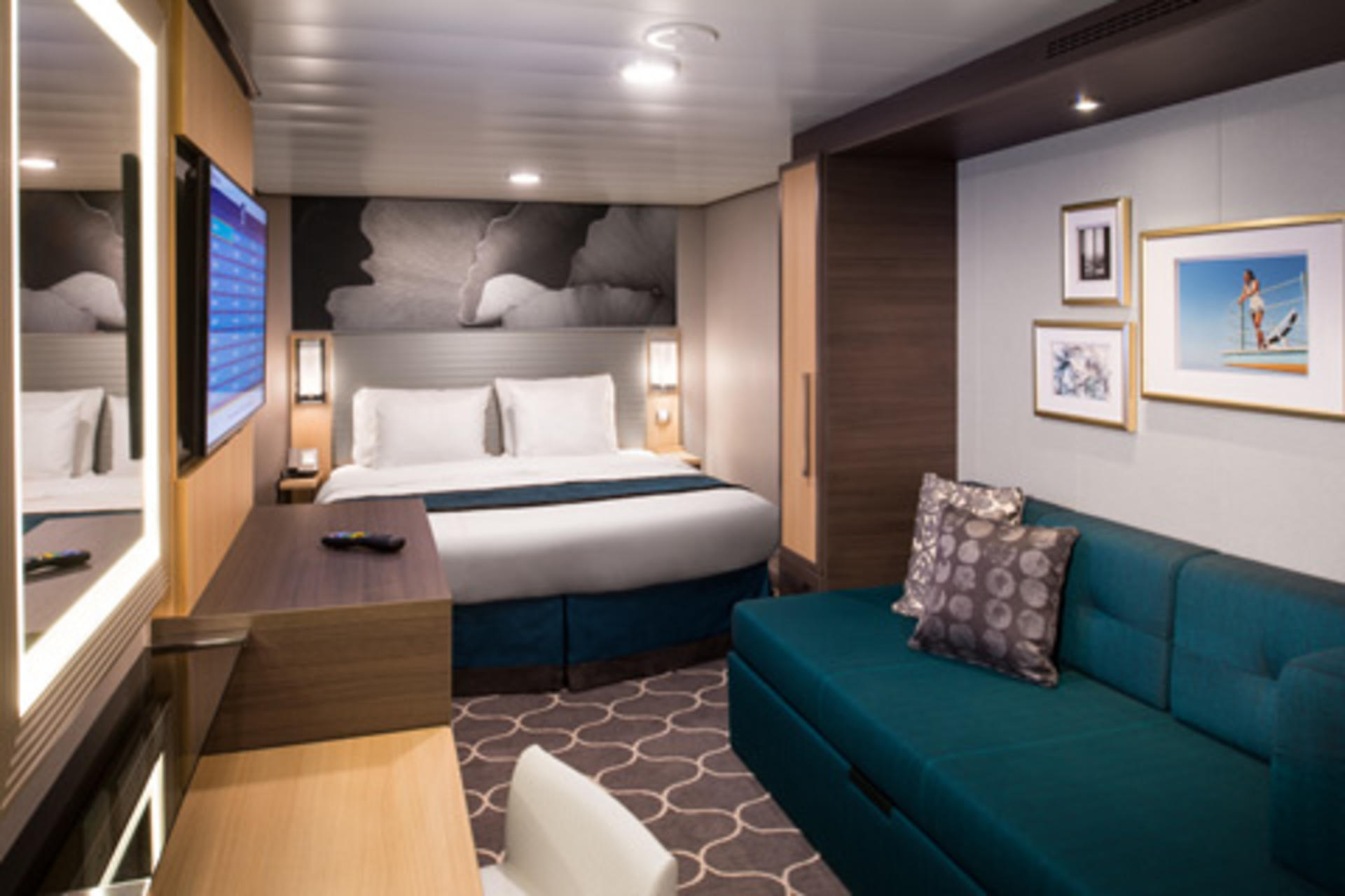 Spectrum of the Seas Cruise to Okinawa from Shanghai by Royal Caribbean - Thumbnail 28