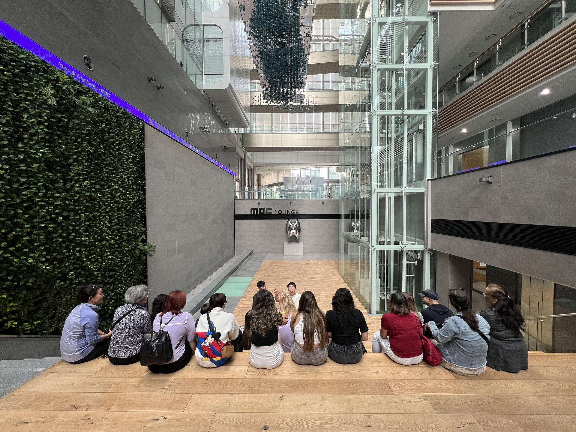 Official MBC Insider Tour: Live K-Drama Filming & VIP Studio Tour - Thumbnail 37