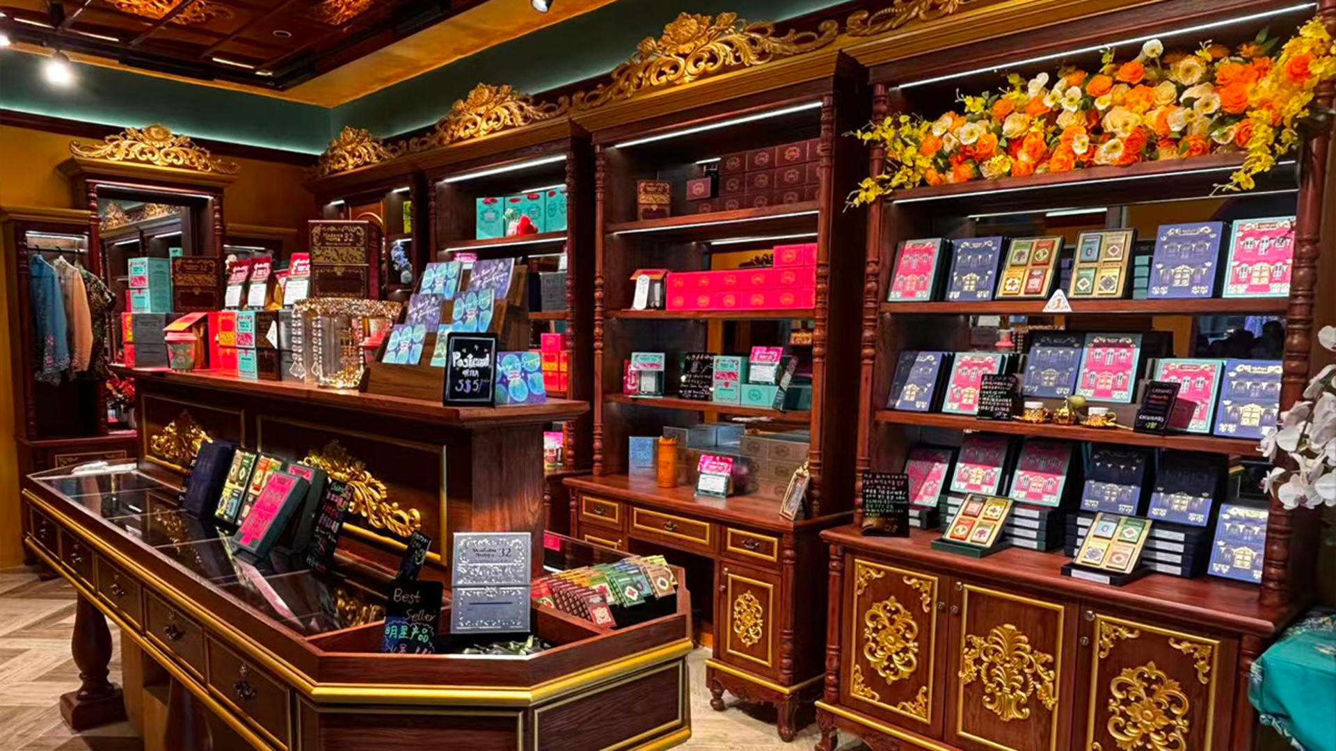Madame Nonya Peranakan Heritage Experience at Sentosa, Singapore  - Thumbnail 8