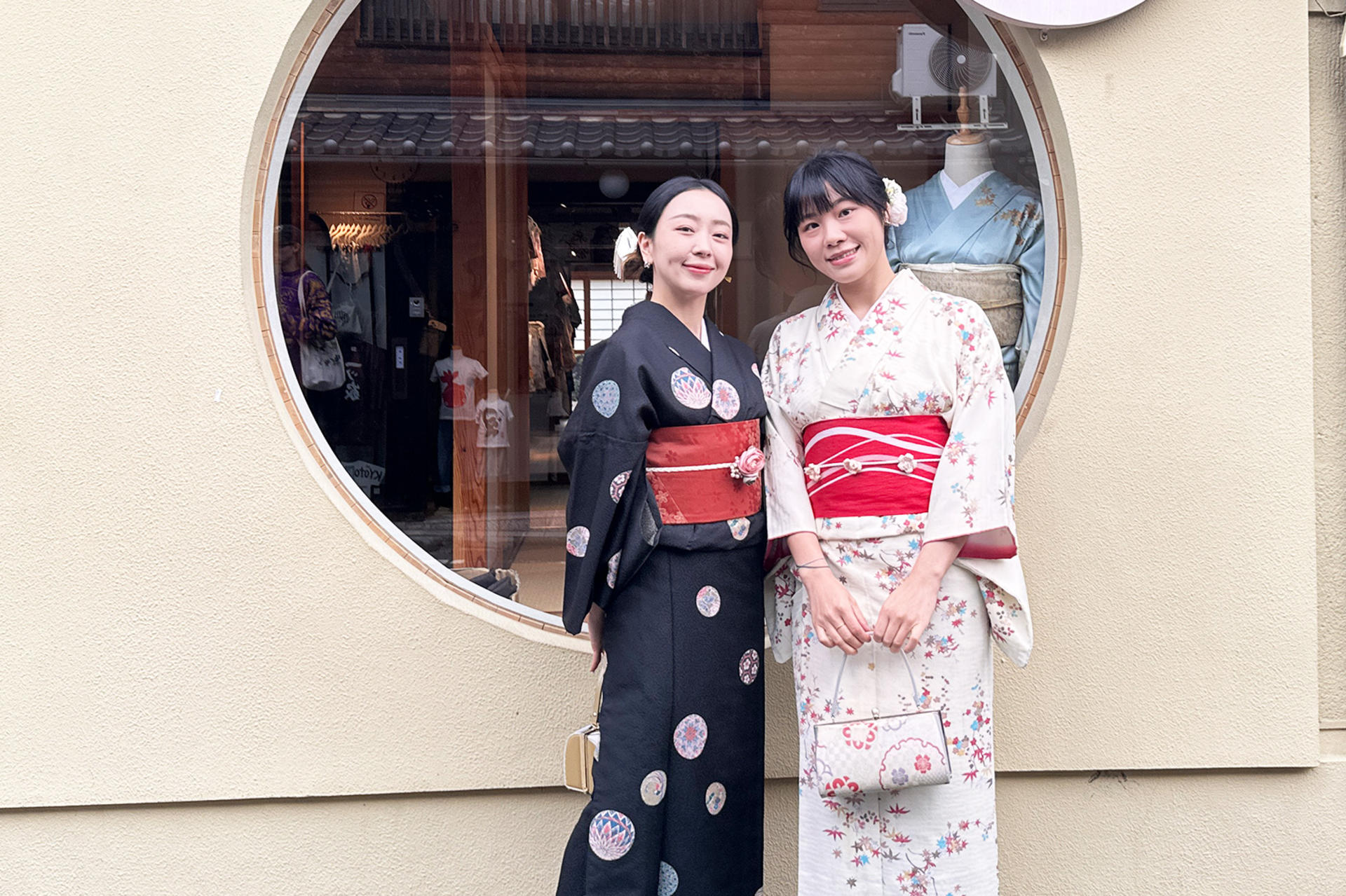 Kyoto Kimono Rental Experience (Kyoto Kimono Rei Kiyomizu Store) - Thumbnail 11