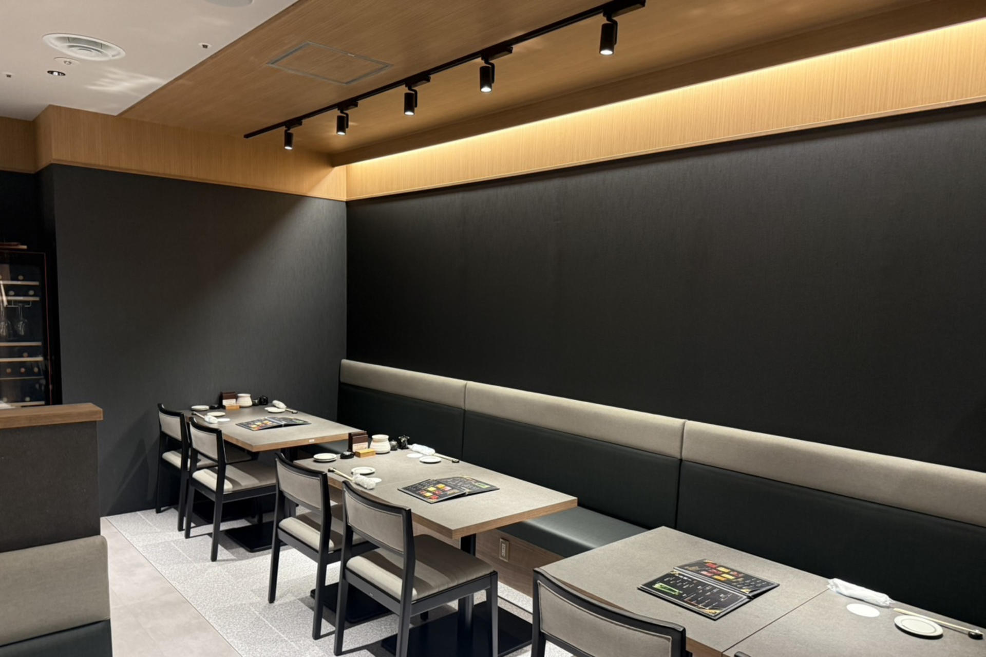 【Yamachan Yama, a step above the rest Quartz Shinsaibashi Store】 - Thumbnail 3