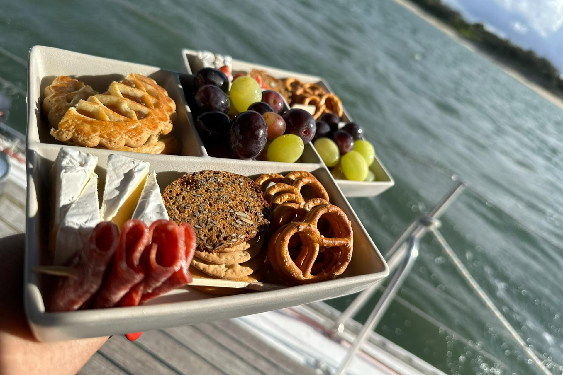 2-Hour Sailing Cruise Small Group with Refreshments in Gold Coast  - Thumbnail 20
