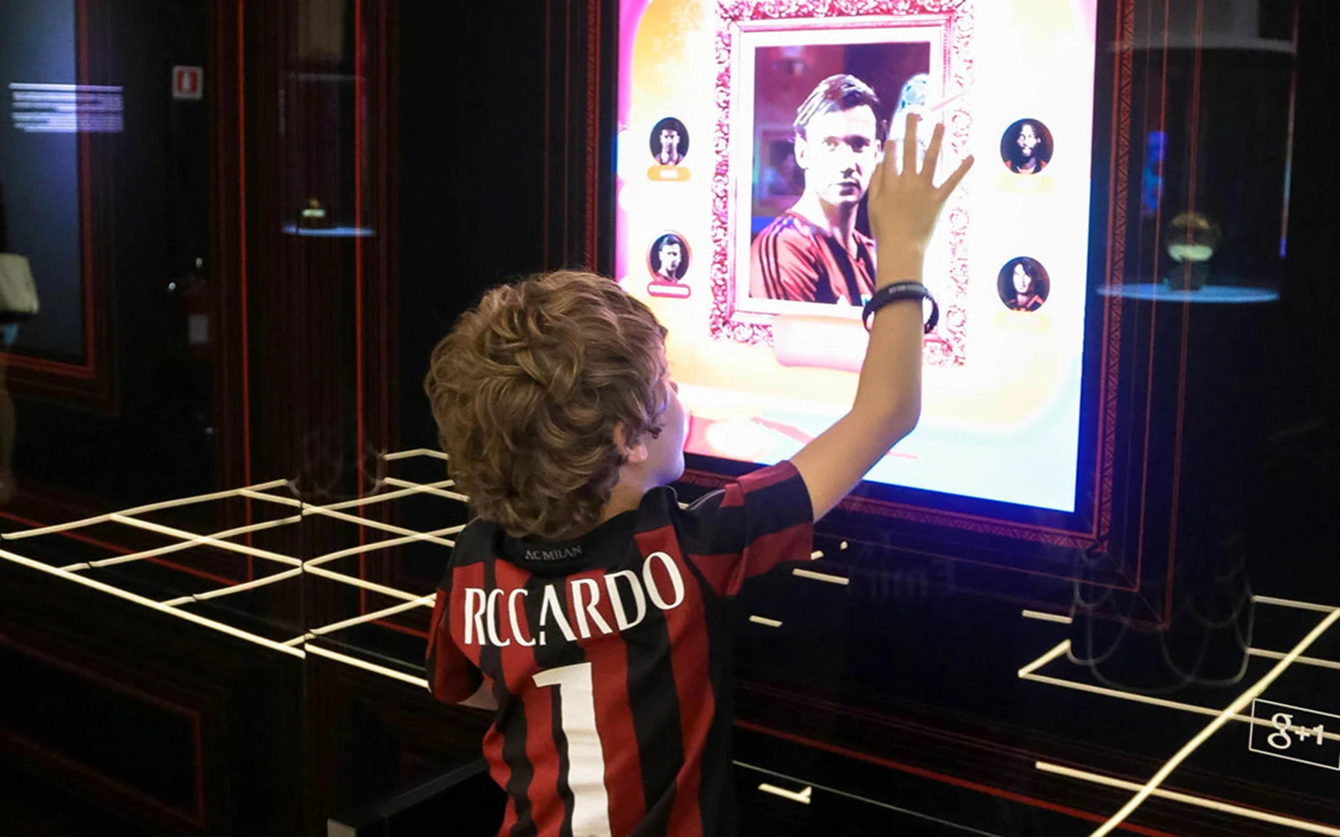 AC Milan Museum Experience at Casa Milan - Thumbnail 6