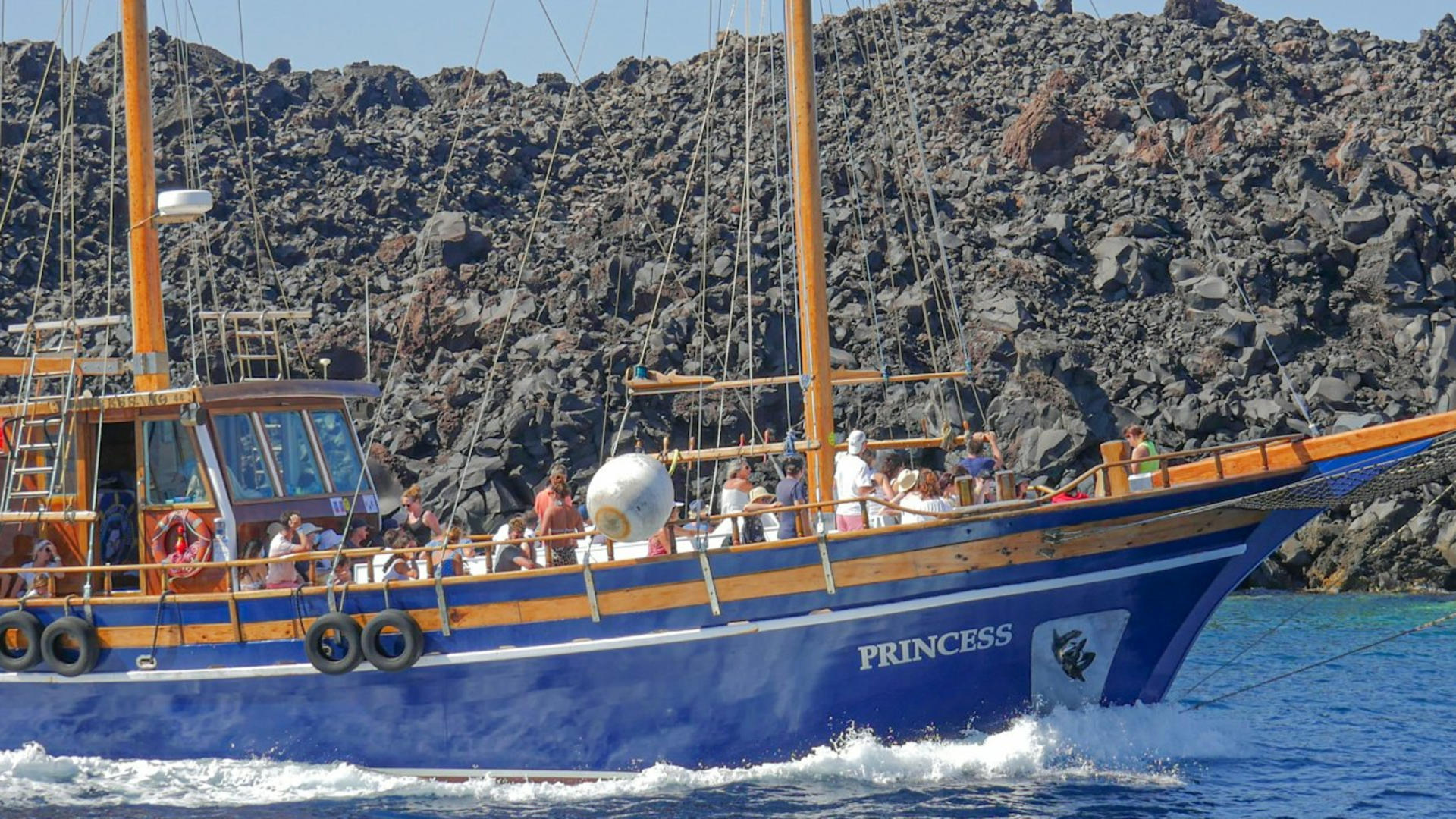 Volcanic Islands Cruise and Hot Springs Tour - Image 1