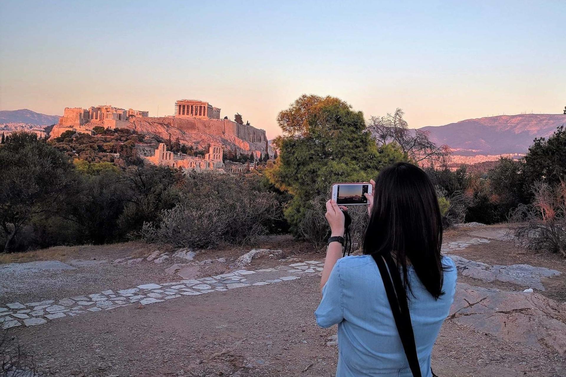 Instagram Photo Tour in Athens - Image 1
