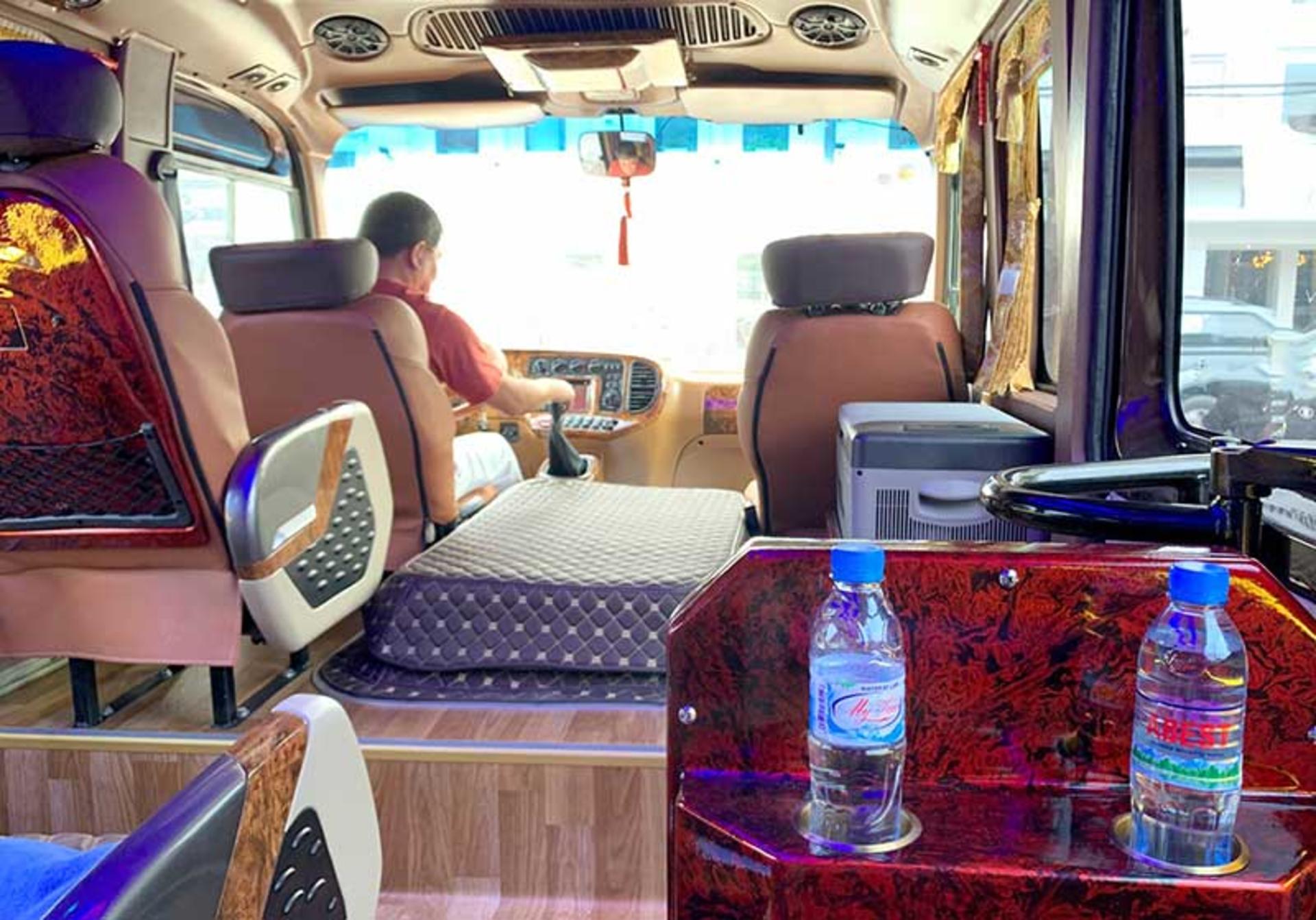 Hanoi - Ha Giang Bus by Ha Giang Limousine - Thumbnail 6