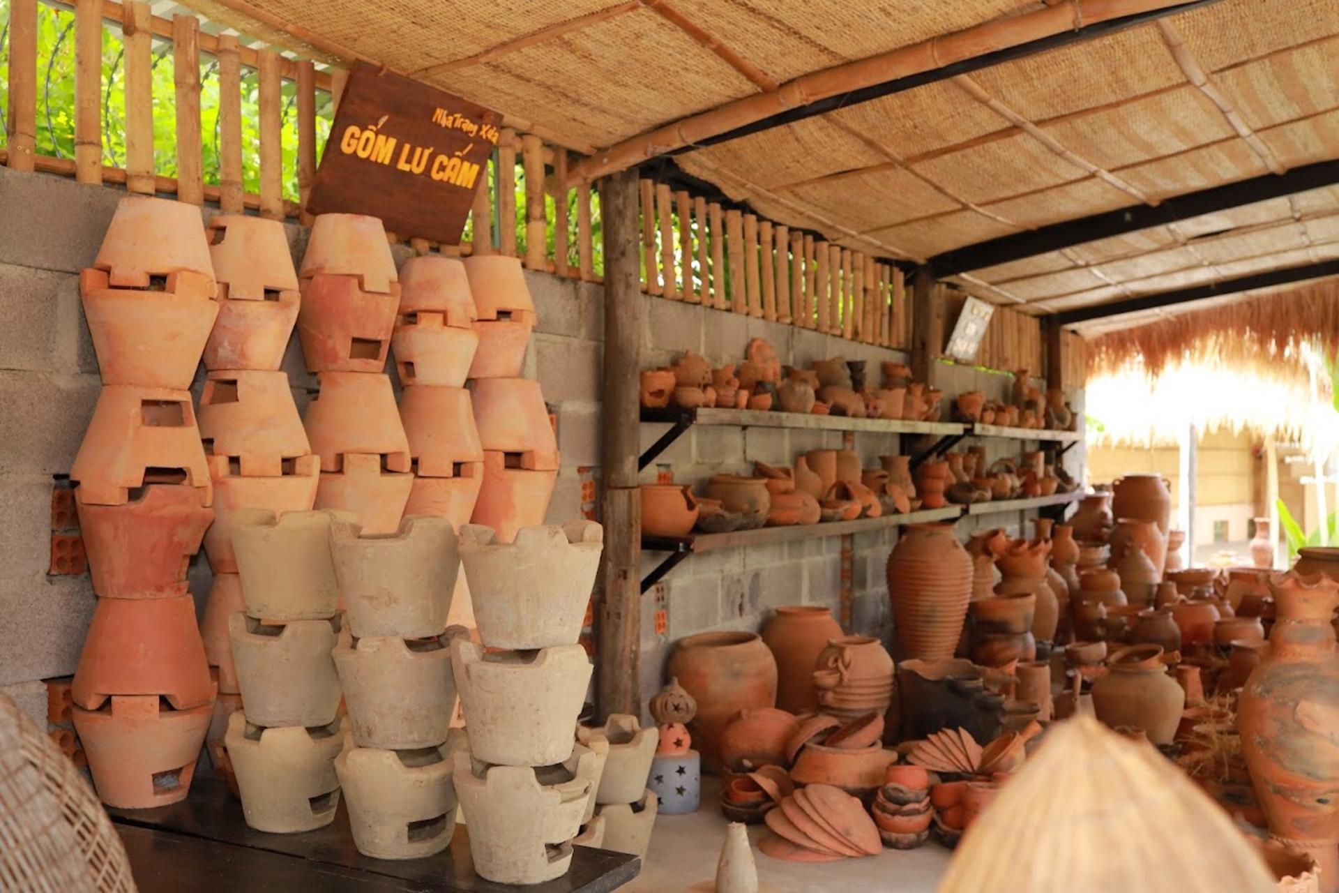 Pottery Workshop Experience at Nha Trang Xua - Thumbnail 3
