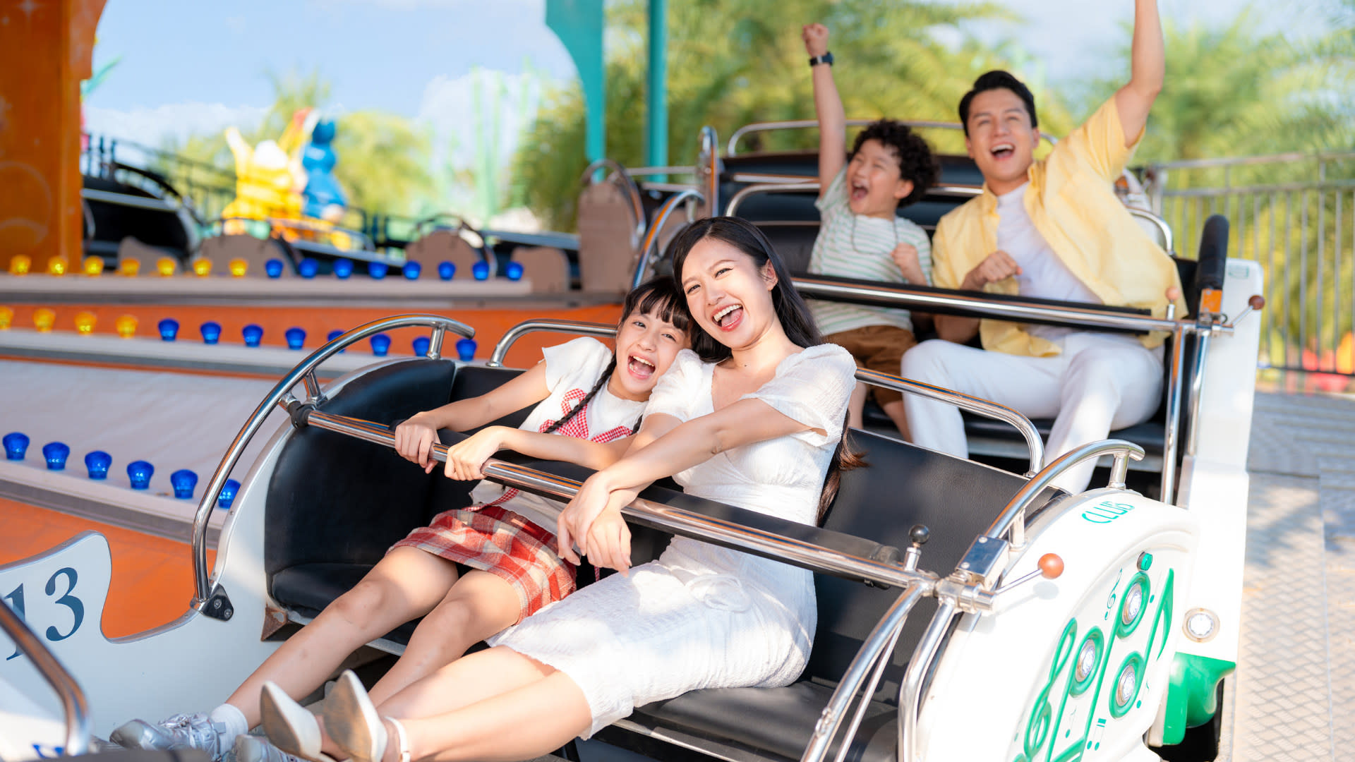 VinWonders Grand Park Ticket in Ho Chi Minh City - Thumbnail 3