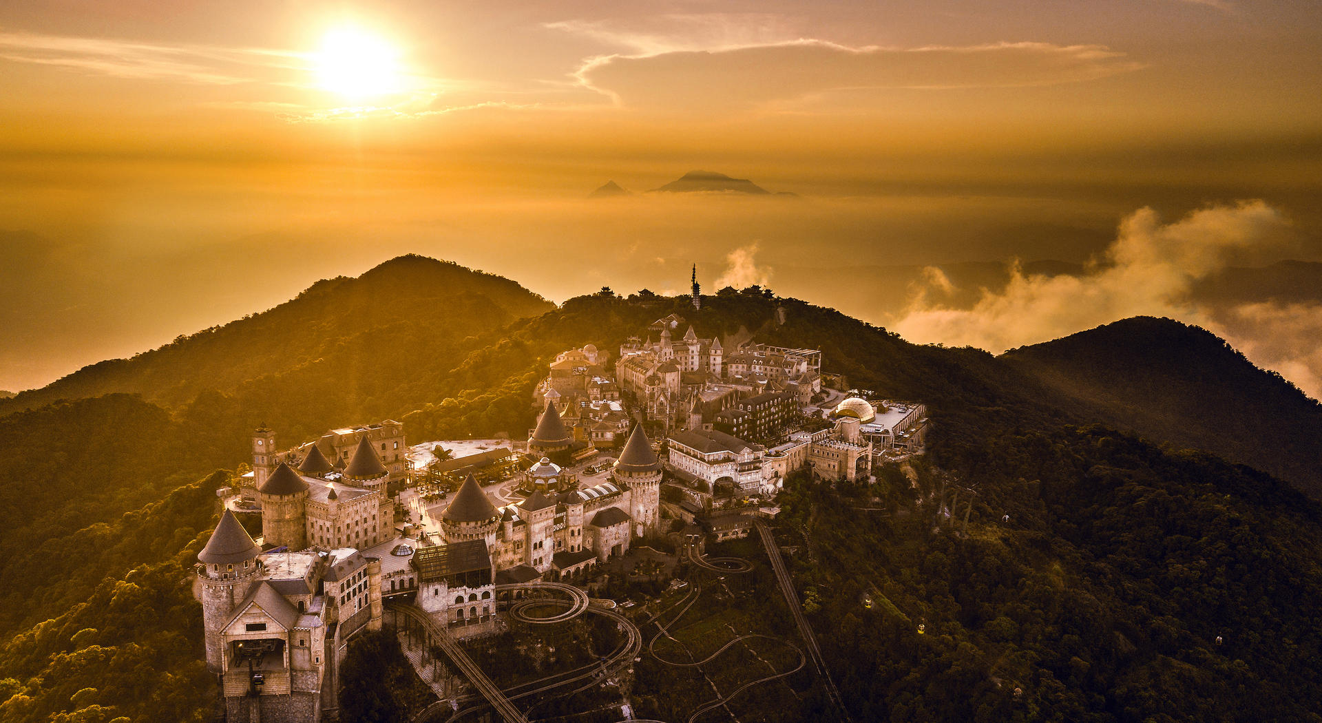 "Ba Na by Night" Ticket in Sun World Ba Na Hills - Image 1