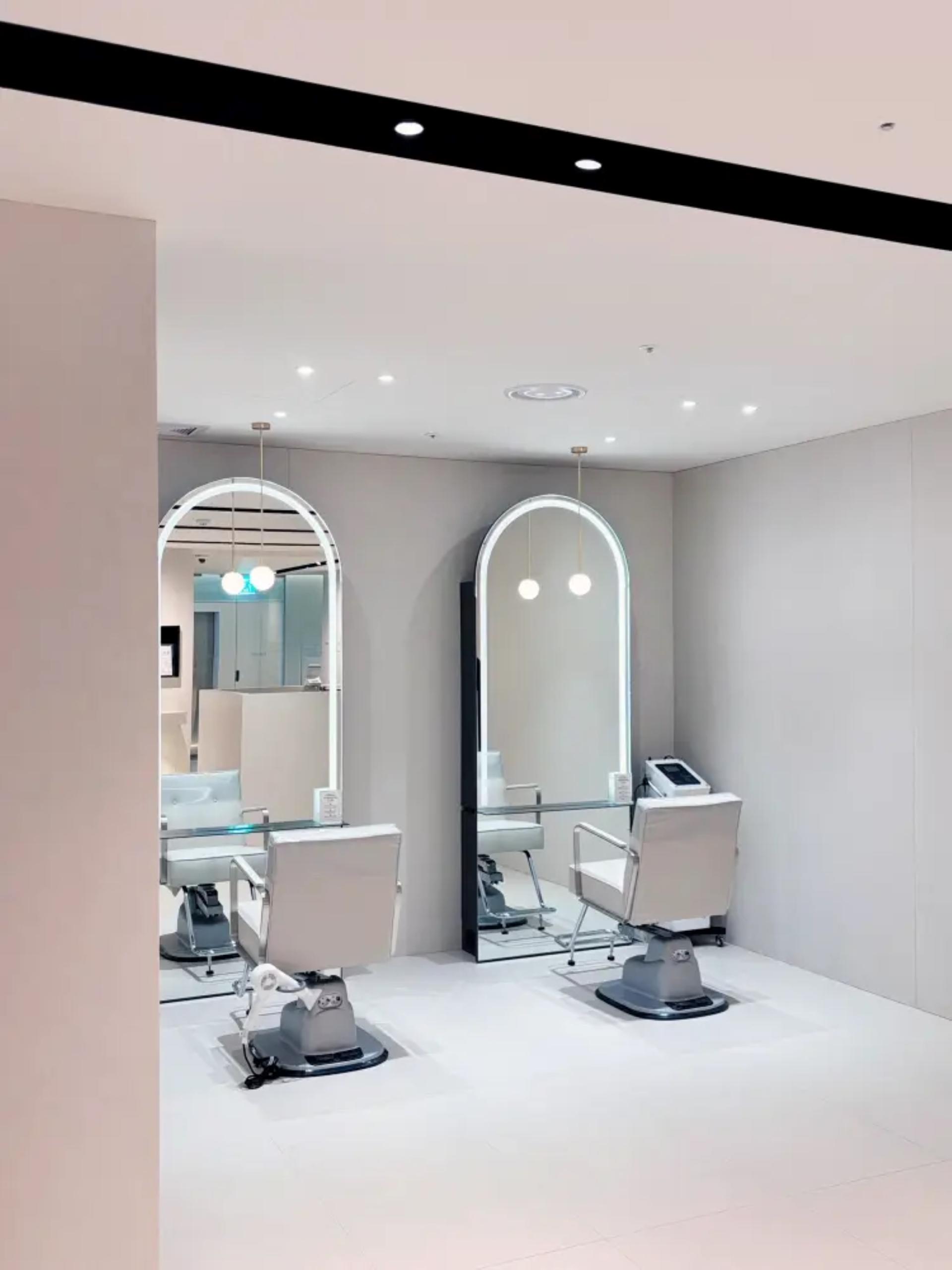 JUNO HAIR Myeongdong Art Theater: Head Spa & Custom K-Styling - Thumbnail 3