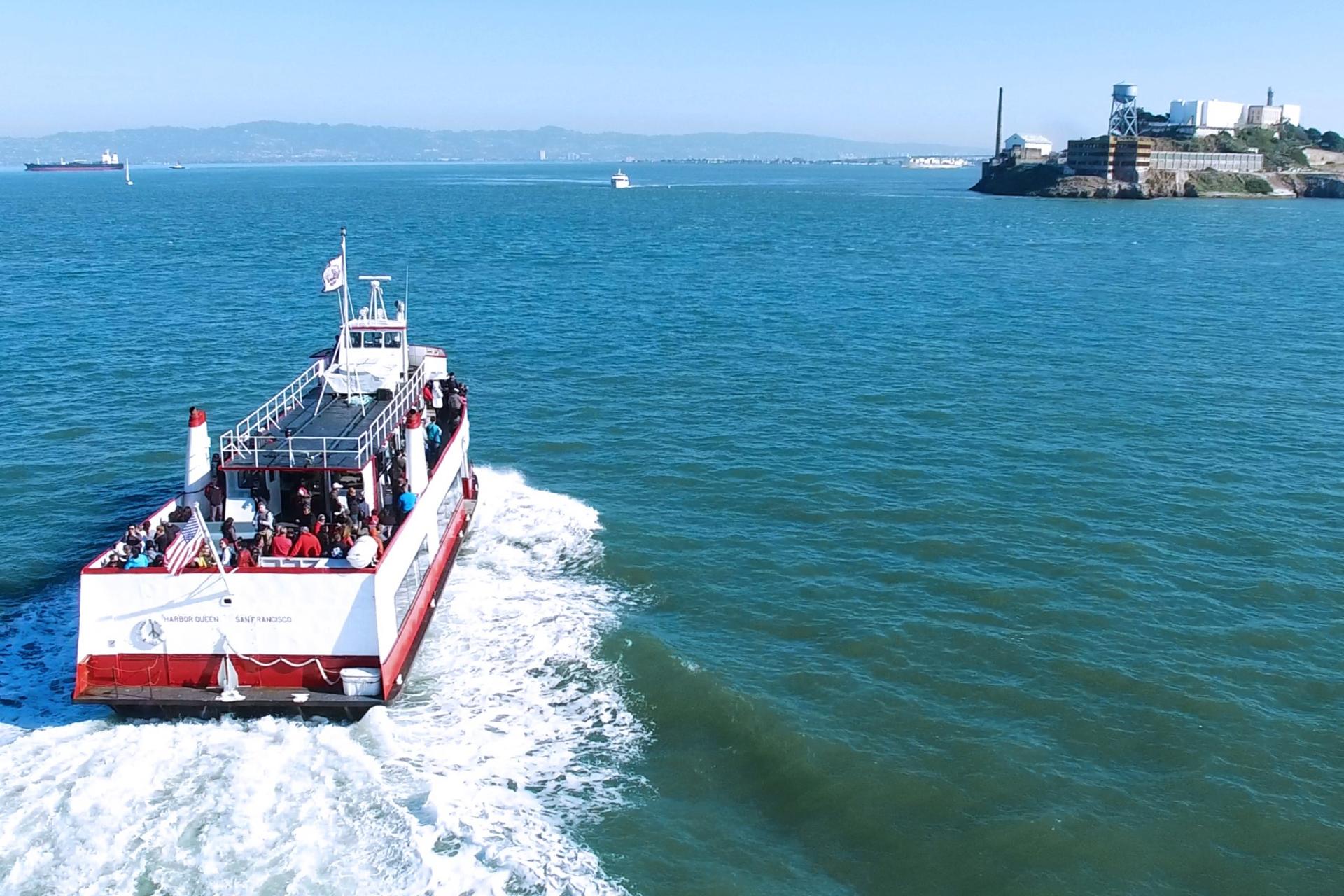 San Francisco Bridge to Bridge Cruise - Thumbnail 3