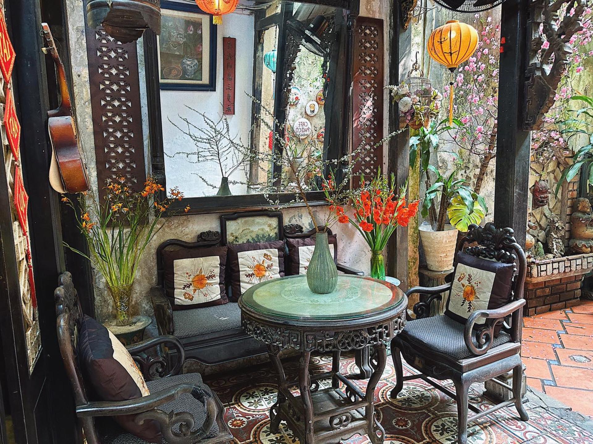 Hanoi History Coffee Tour - Thumbnail 4