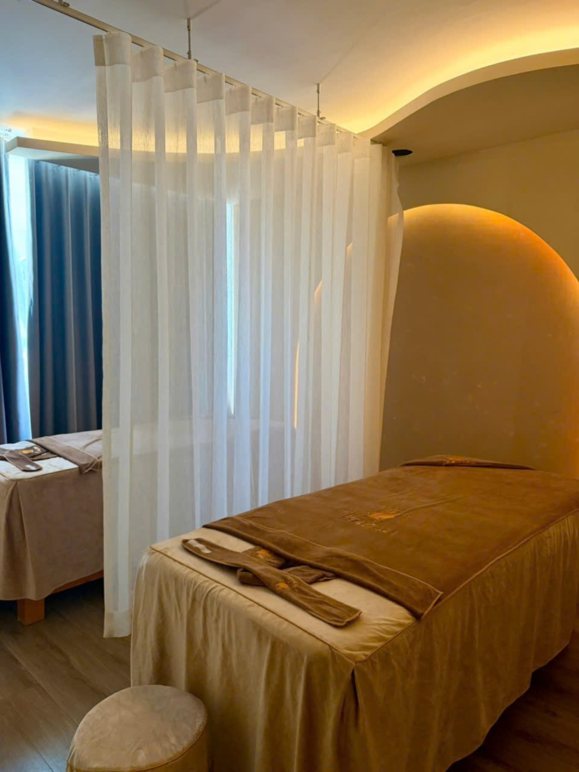 The Lin Beauty Center on Ly Tu Trong street in Ho Chi Minh city - Thumbnail 24