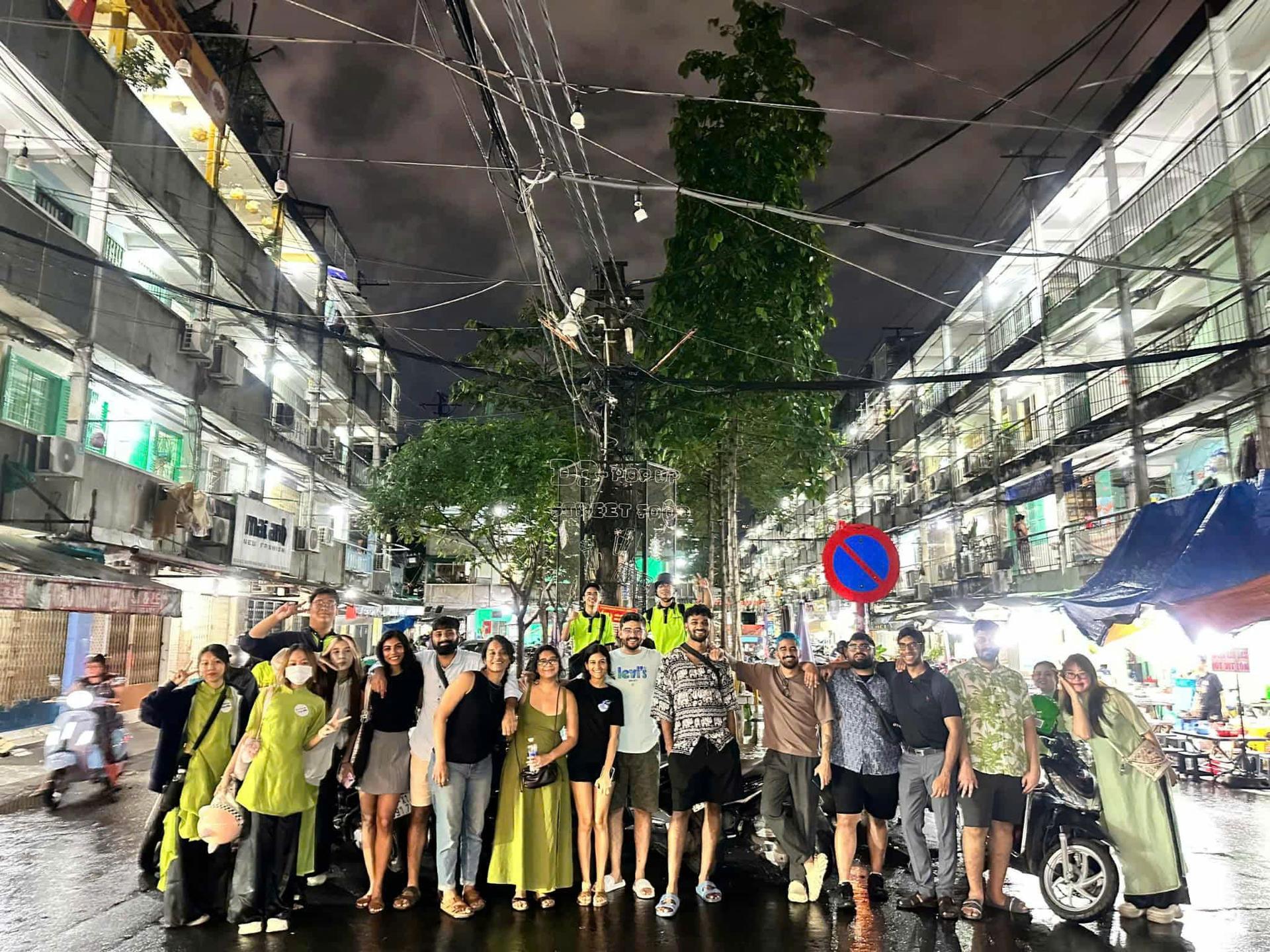 HCMC Highlight & Street Food Motorbike Tour | Female Riders Optional - Thumbnail 34
