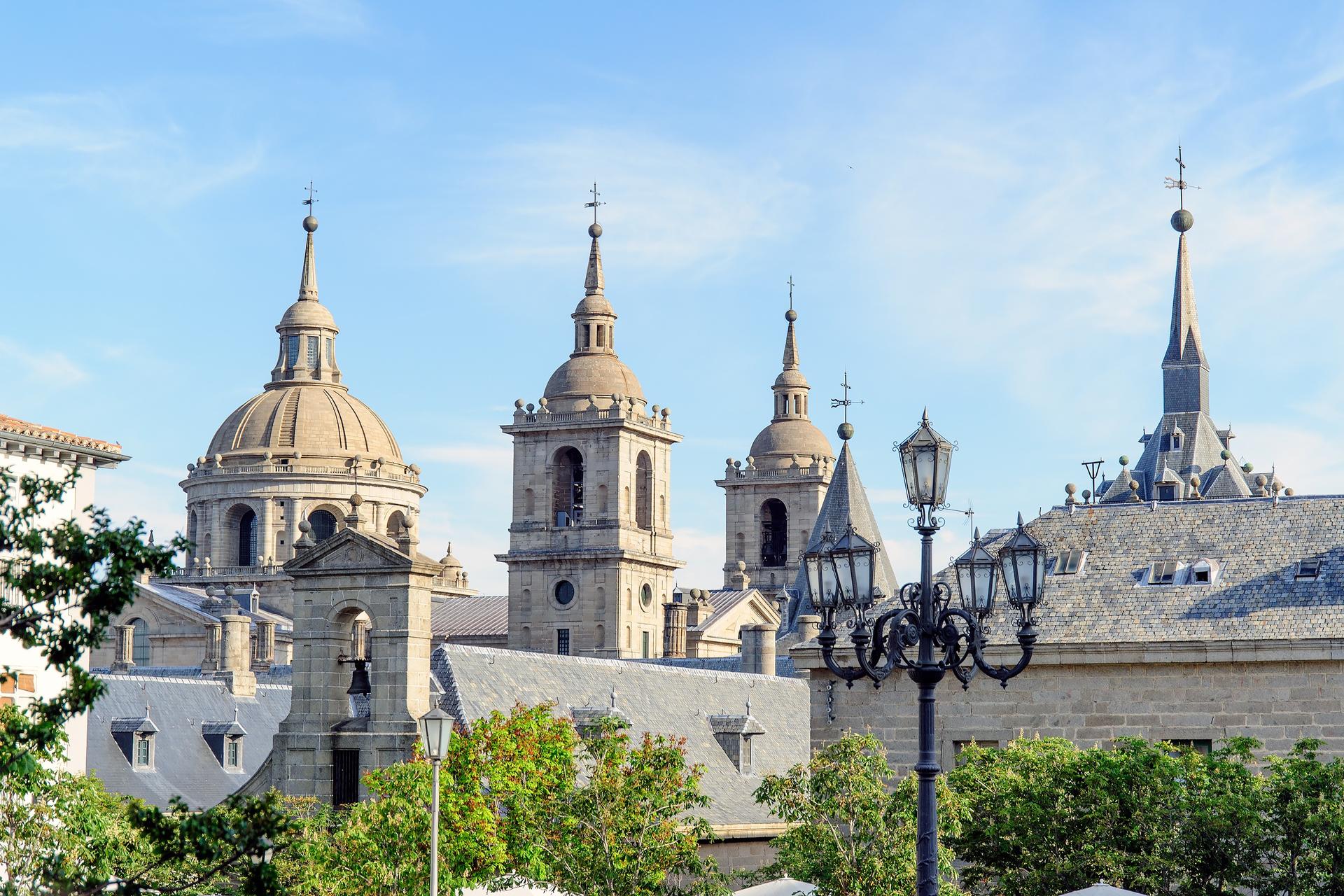 El Escorial Monastery & The Valley of the Fallen Tour from Madrid - Thumbnail 5