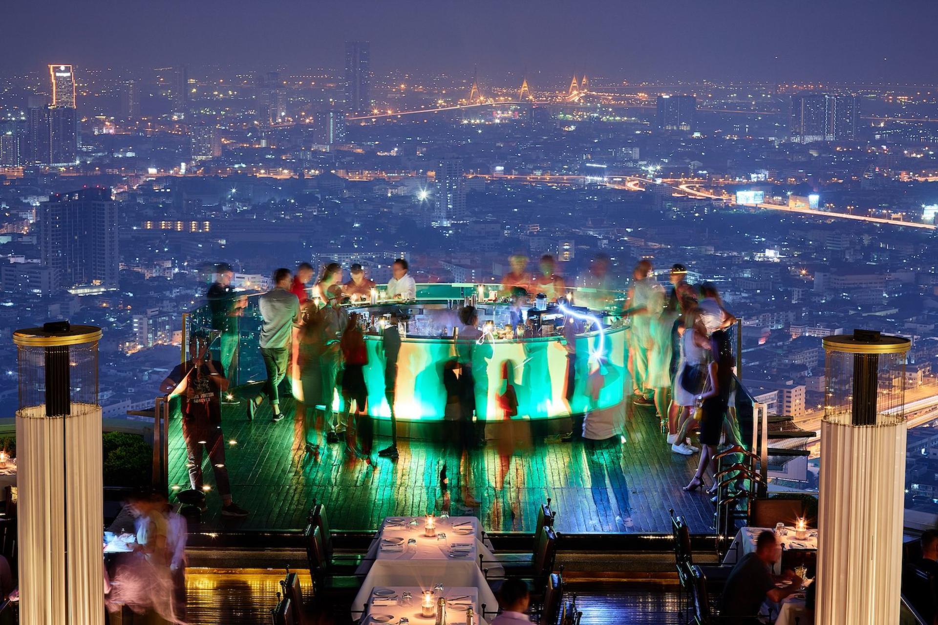 [Klook Exclusive] Breeze by lebua Rooftop Dining with Free Sky Bar Access - Thumbnail 9