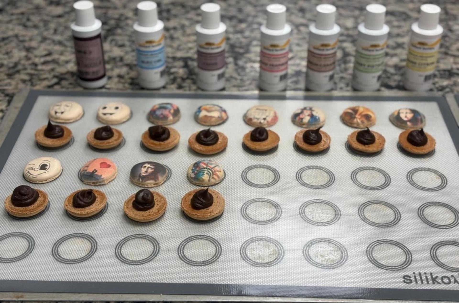 Behind the Scenes Macaron Baking Class in Paris - Thumbnail 19