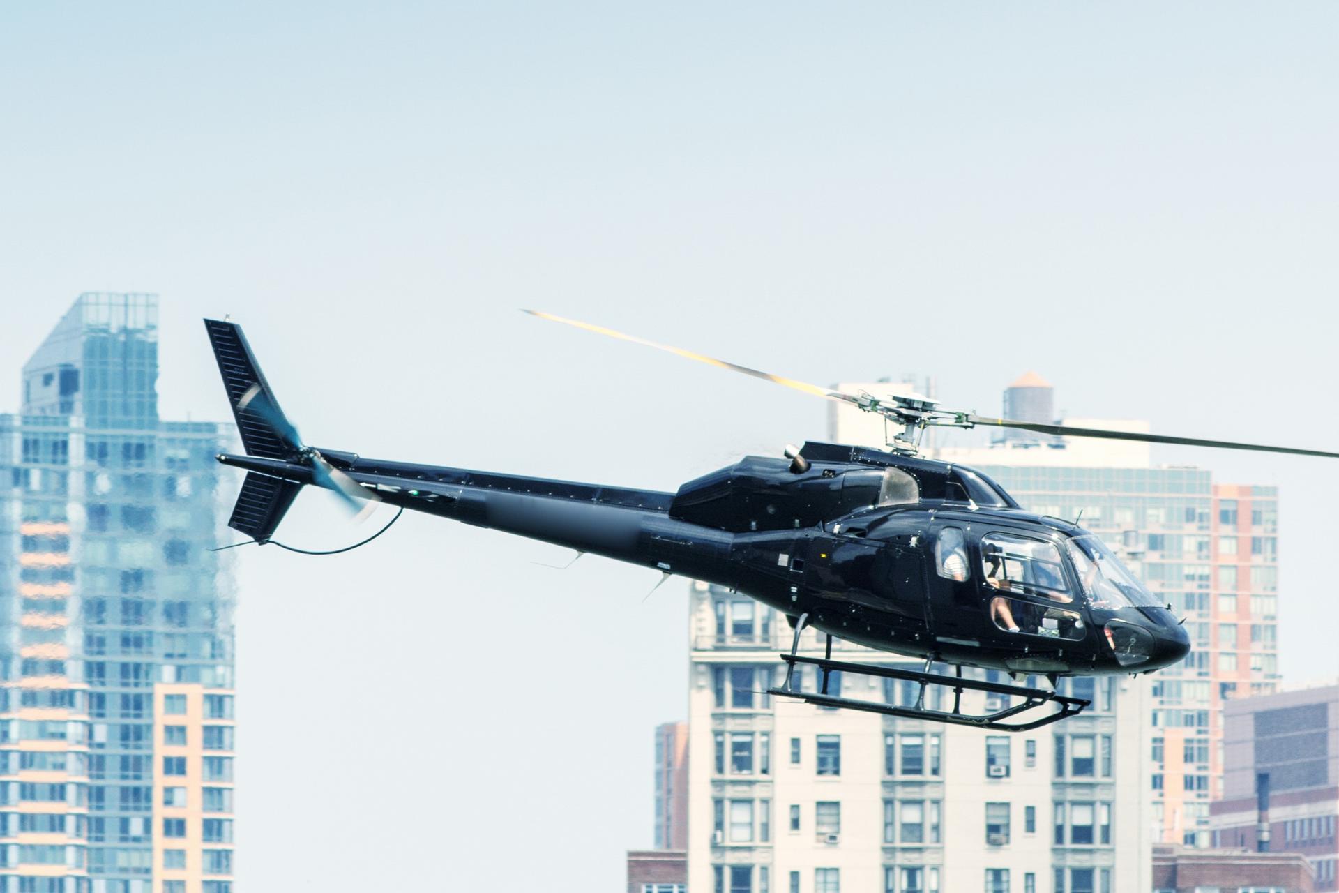 New York City Helicopter Tour from Downtown Manhattan - Image 1