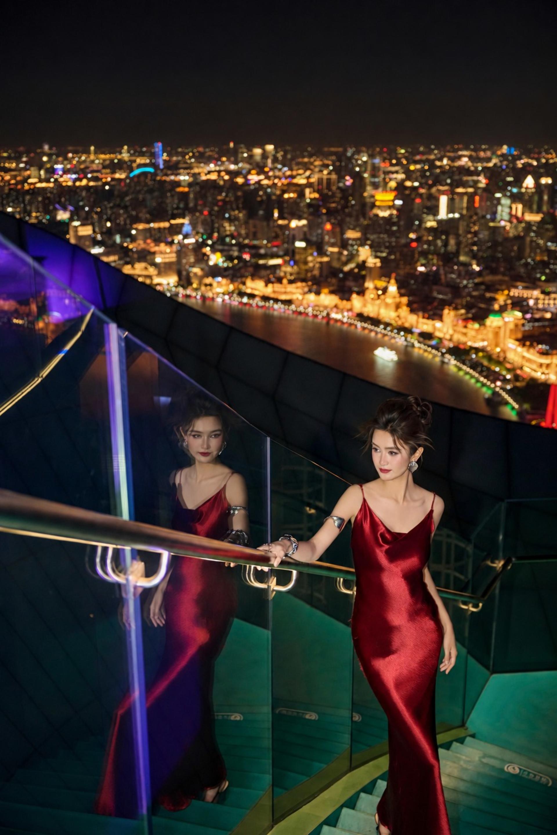Shanghai Fashion Editorial Photoshoot at The Bund or The Stage - Thumbnail 19