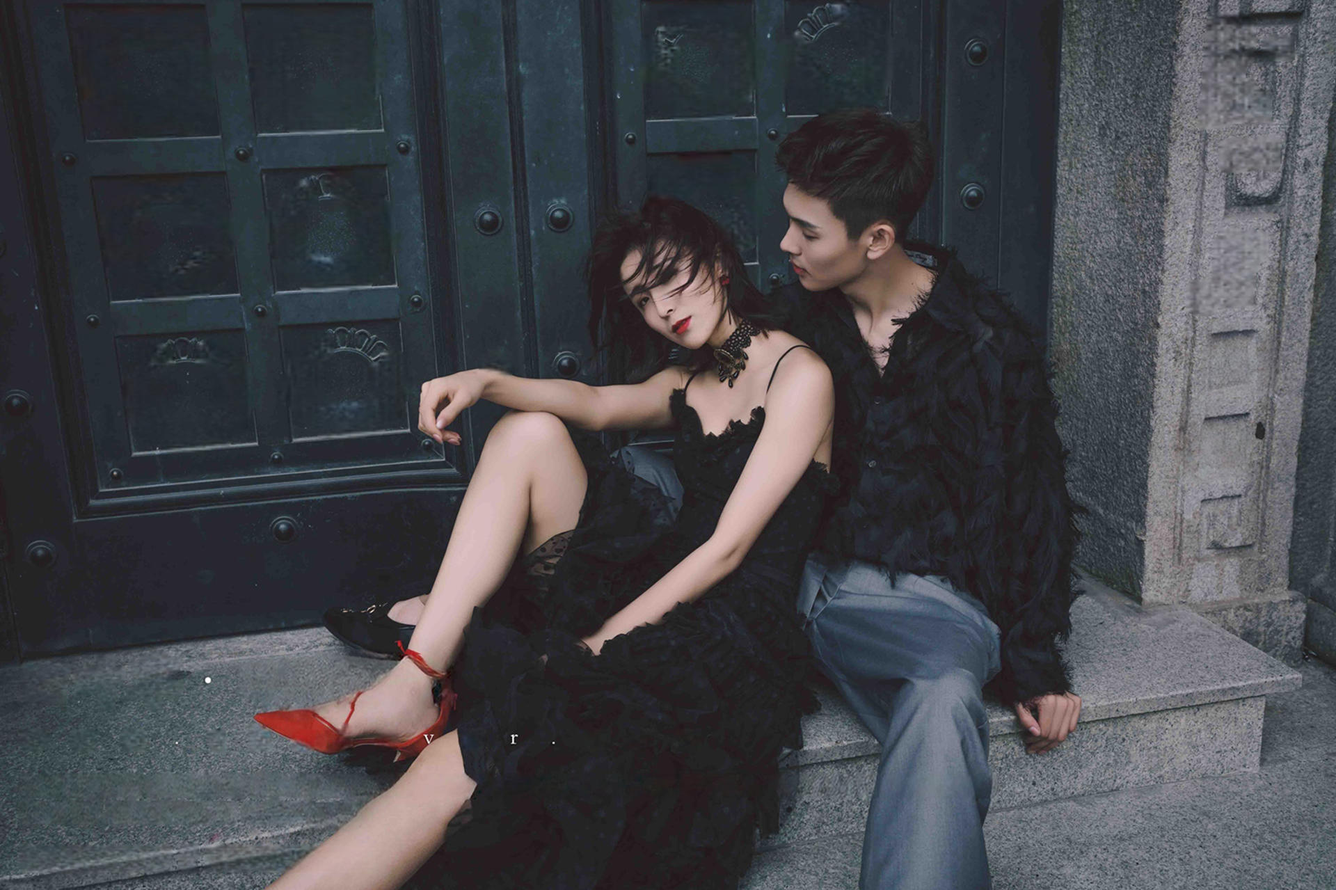 The Bund/Wukang Road Couple Travel Photography - Thumbnail 22