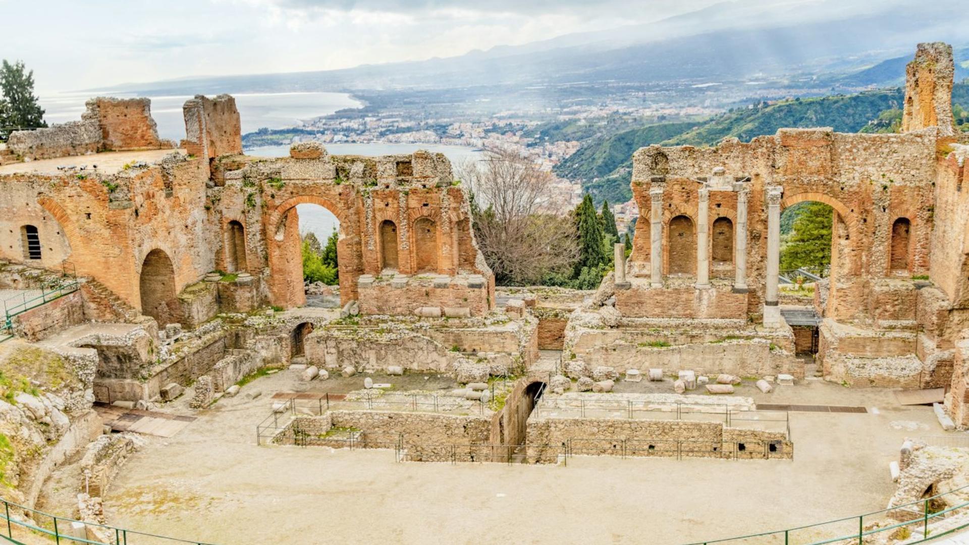 Ancient Theater of Taormina ticket with audio guide  - Thumbnail 2