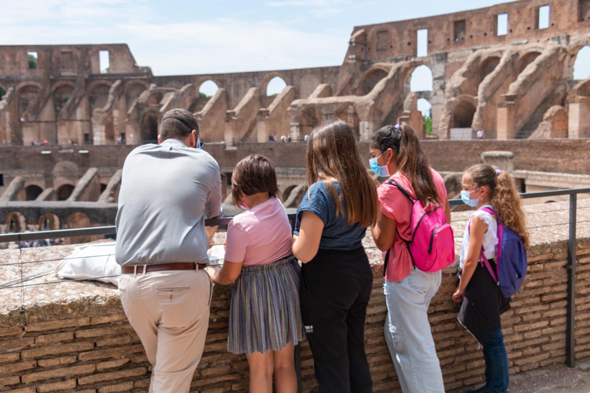 Rome Family-Friendly Colosseum Gladiator Tour - Image 1