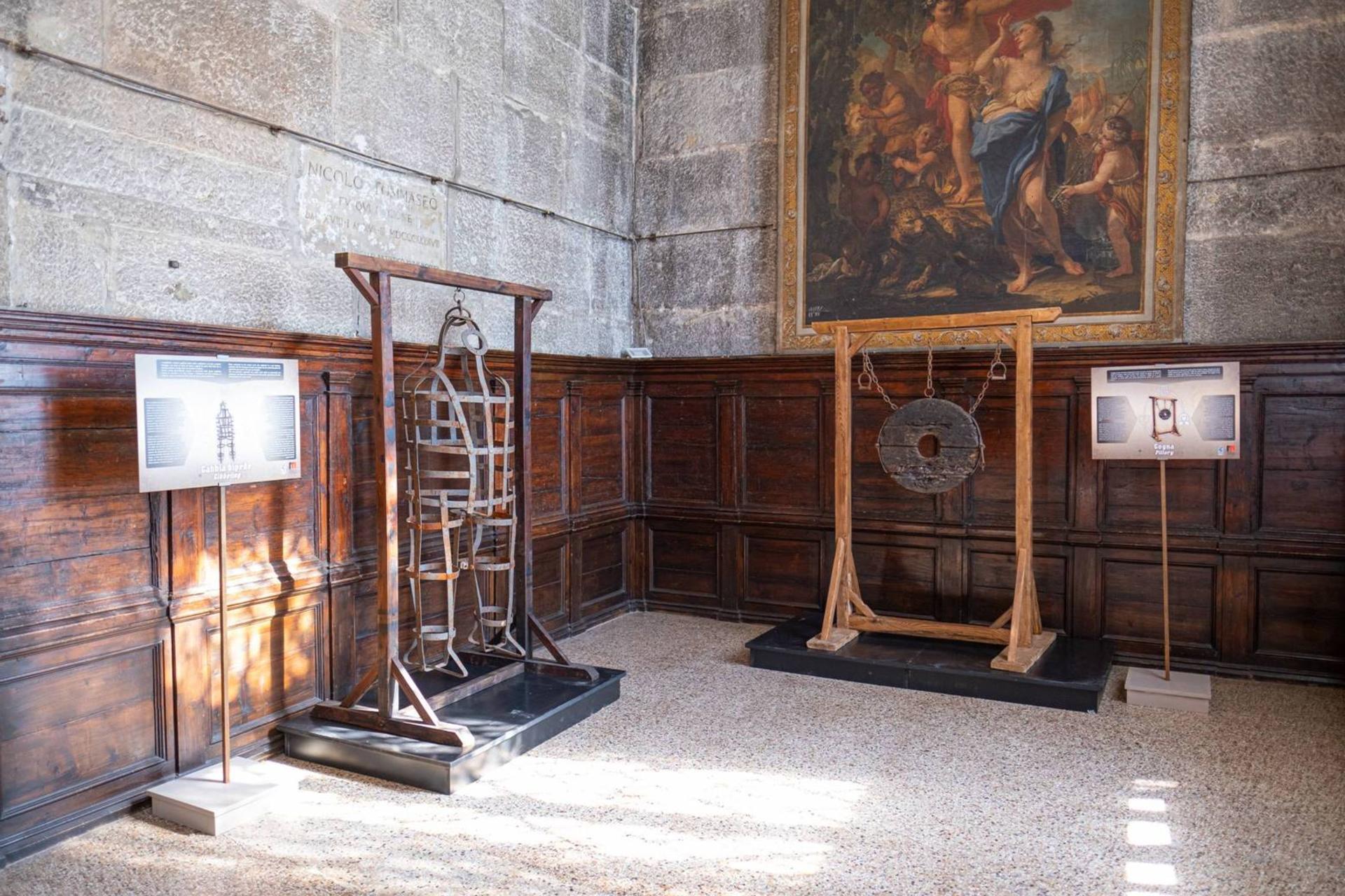 Venice Lords of the Night Prisons Palace Cells & Torture Tools Tour - Thumbnail 3