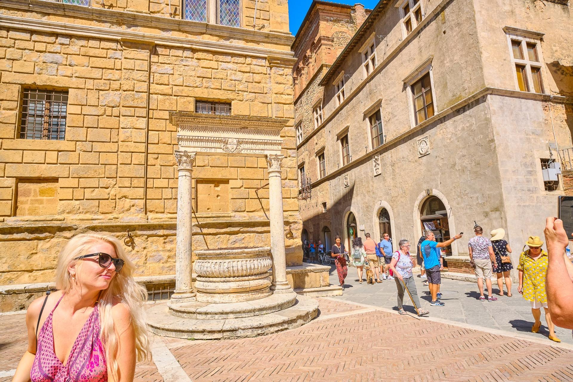 Val d'Orcia Scenic Tour from Florence with Wine Tastings - Thumbnail 8