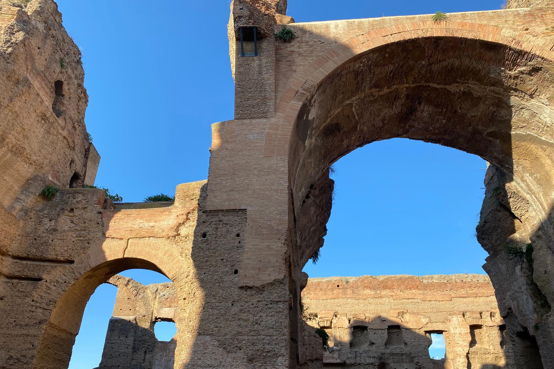 Baths of Caracalla and Circus Maximus tour in Rome - Thumbnail 7