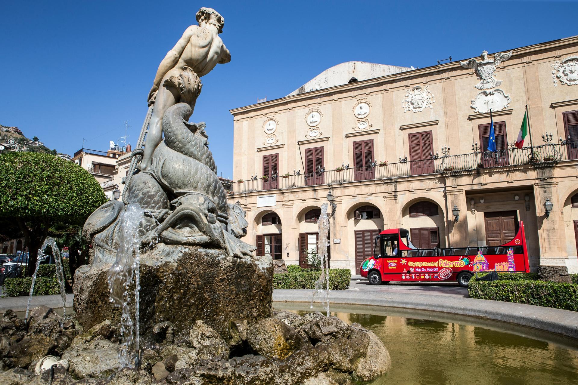 Palermo Hop-On Hop-Off Bus by City Sightseeing - Thumbnail 11