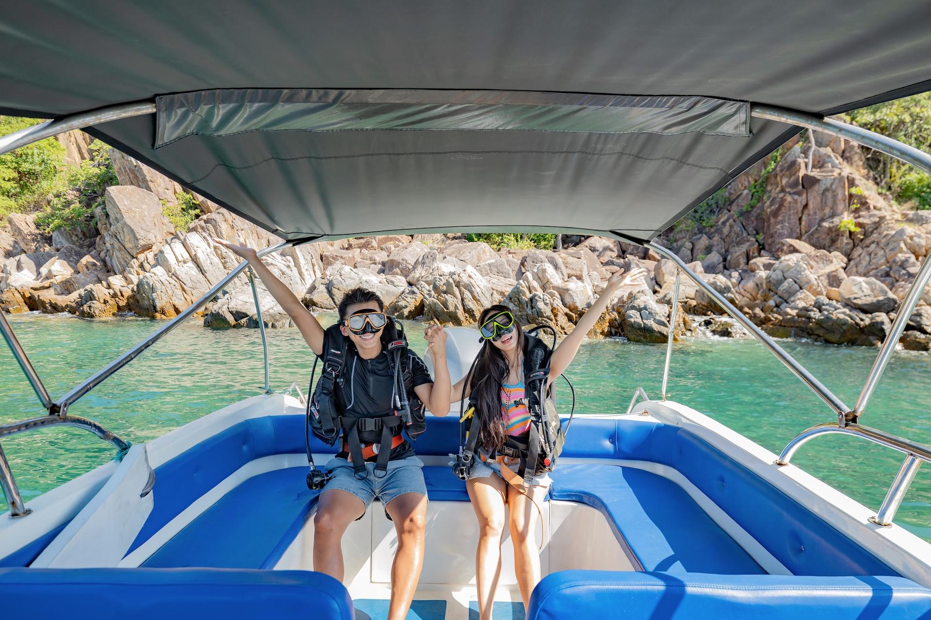 Nha Trang Bay Day Trip by Emperor Cruise - Thumbnail 11