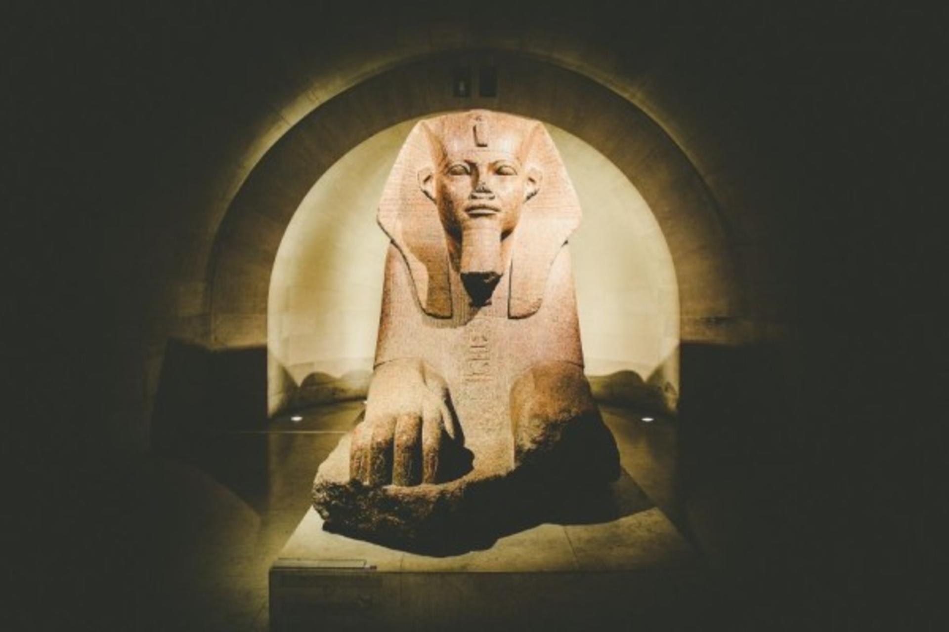 Louvre Museum 2-Hour Private Guided Tour in Paris - Thumbnail 6