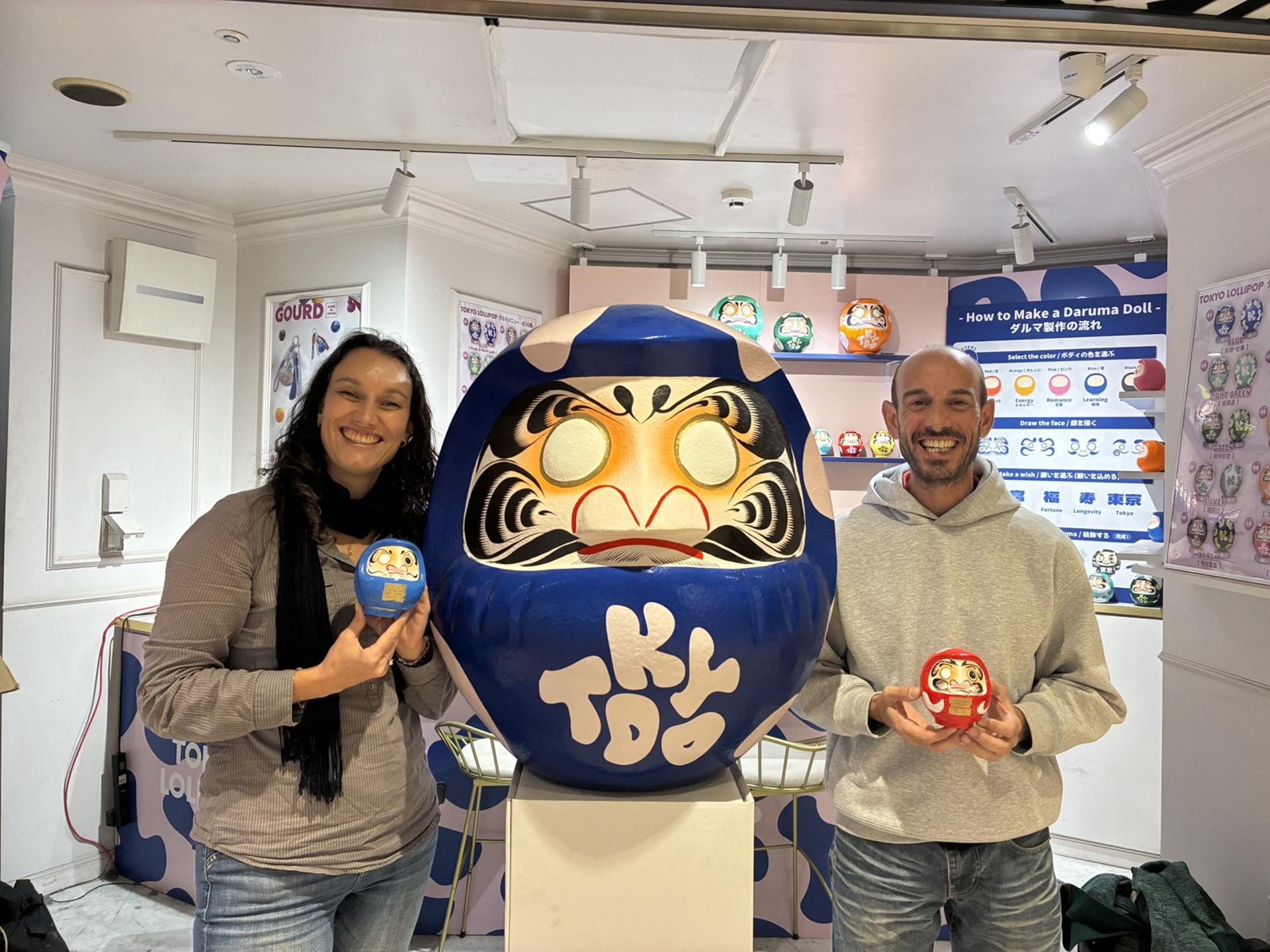 Private Daruma Painting Experience – Create Your Own Lucky Charm - Thumbnail 9