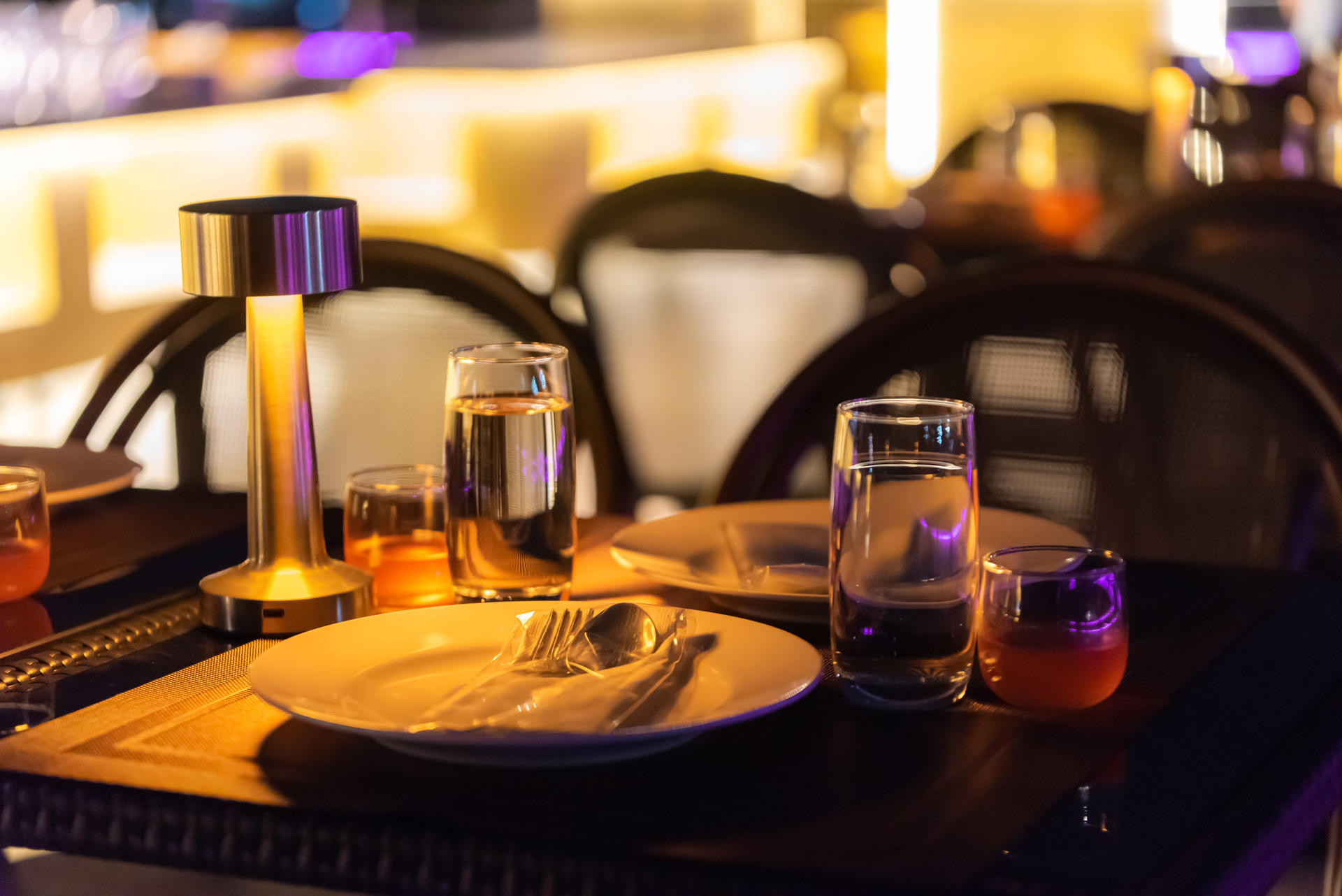 The Newest Luxury 5 Star Bangkok Chaophraya Dinner Cruise - Thumbnail 26