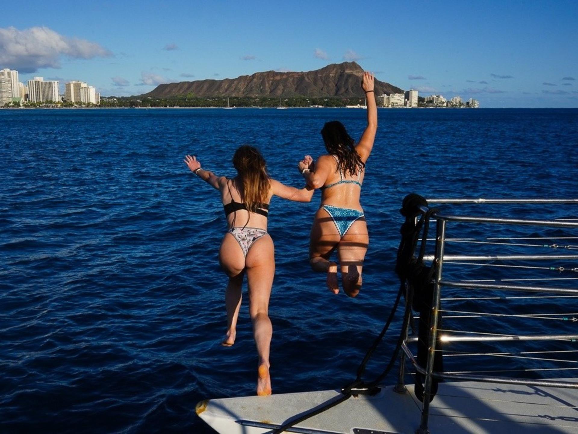 Sail into the Sunset with a Waikiki Swim in Oahu, Hawaii - Thumbnail 3