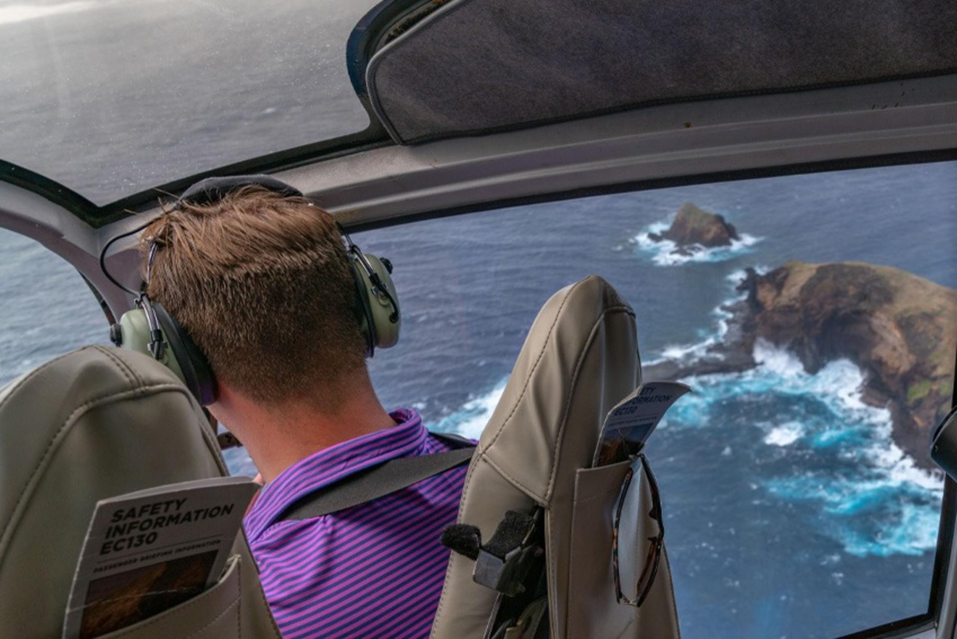 Hawaiian Odyssey Helicopter Tour in Maui - Thumbnail 4