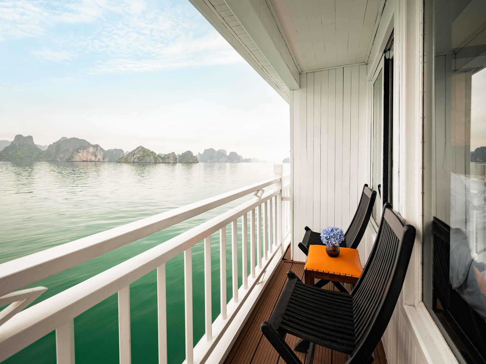 Cozy Bay Grand 2D1N Cruise: Ha Long Bay, Sung Sot, Ti Top - Thumbnail 13