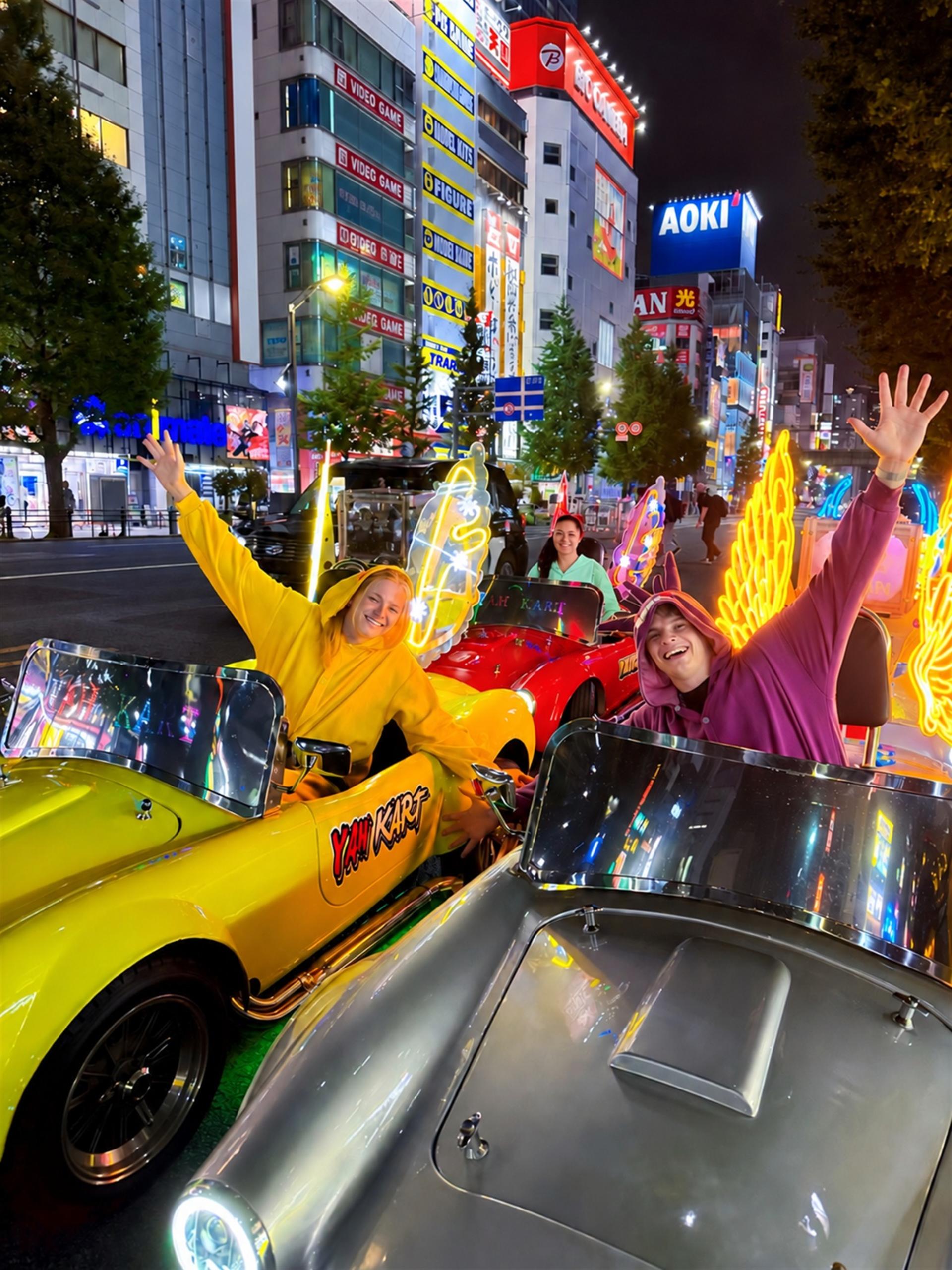 Tokyo Go Kart Street Experience in Akihabara & Asakusa by YAHKART - Thumbnail 7