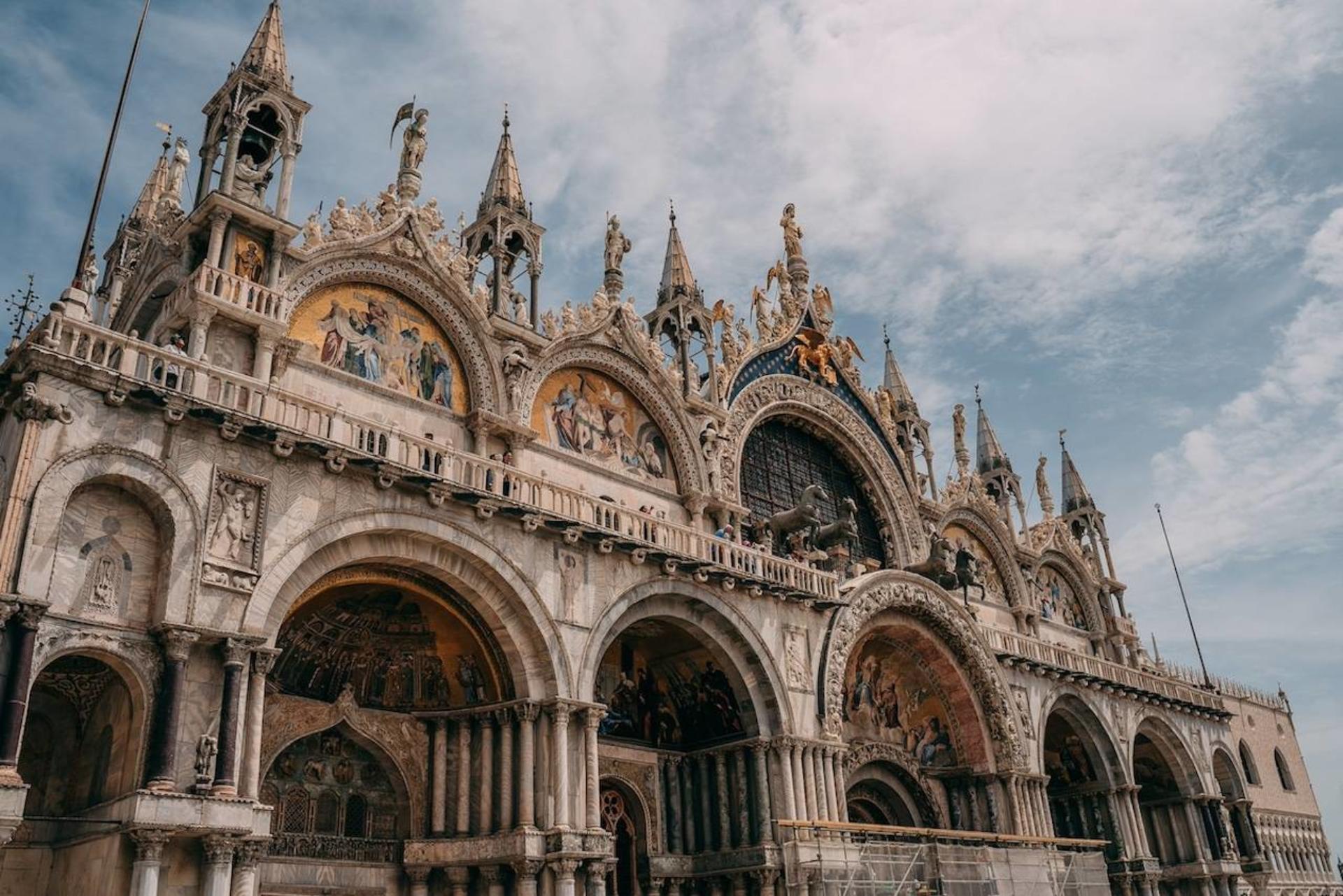 Saint Mark's Basilica tour in Venice