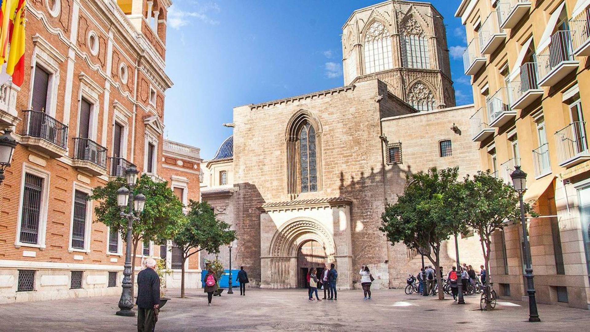 Valencia City and World Heritage Sites Walking Tour
