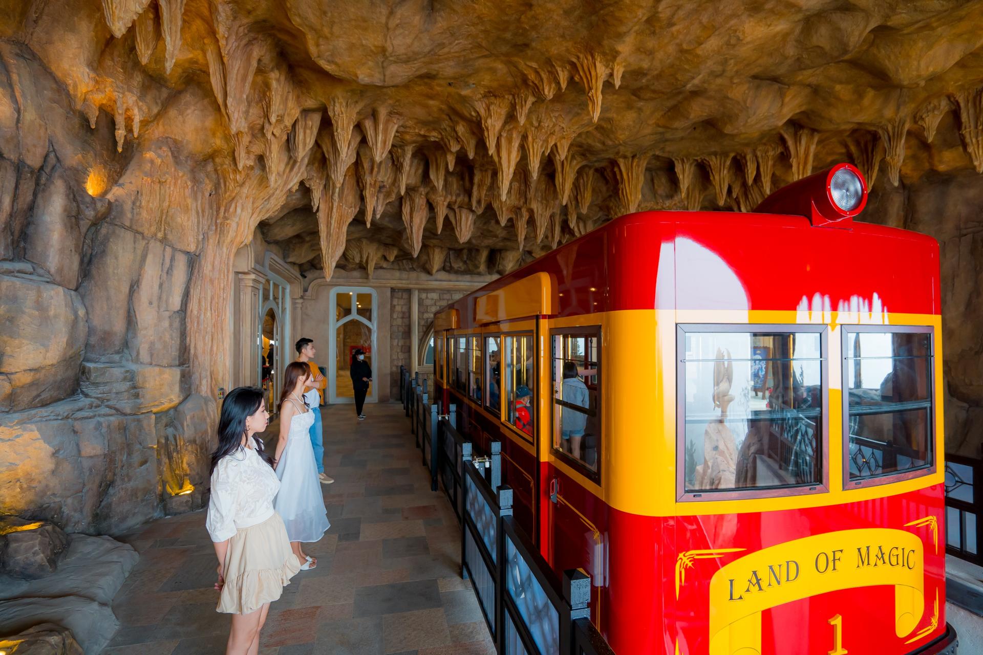 Sun World Ba Na Hills Tickets - Thumbnail 6